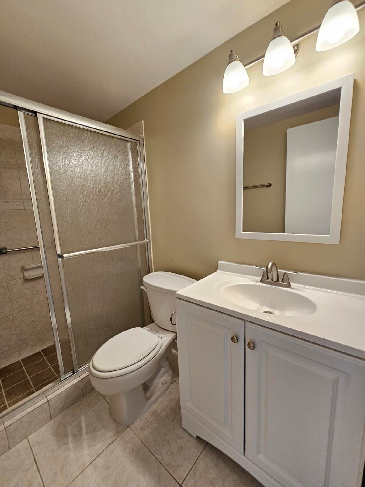114 E Norwich E, West Palm Beach, FL 33417 — photo 9 of 24