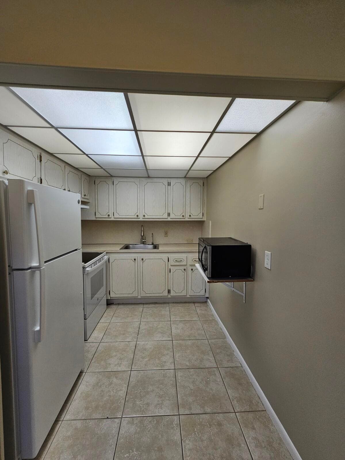 114 E Norwich E, West Palm Beach, FL 33417 — photo 15 of 24