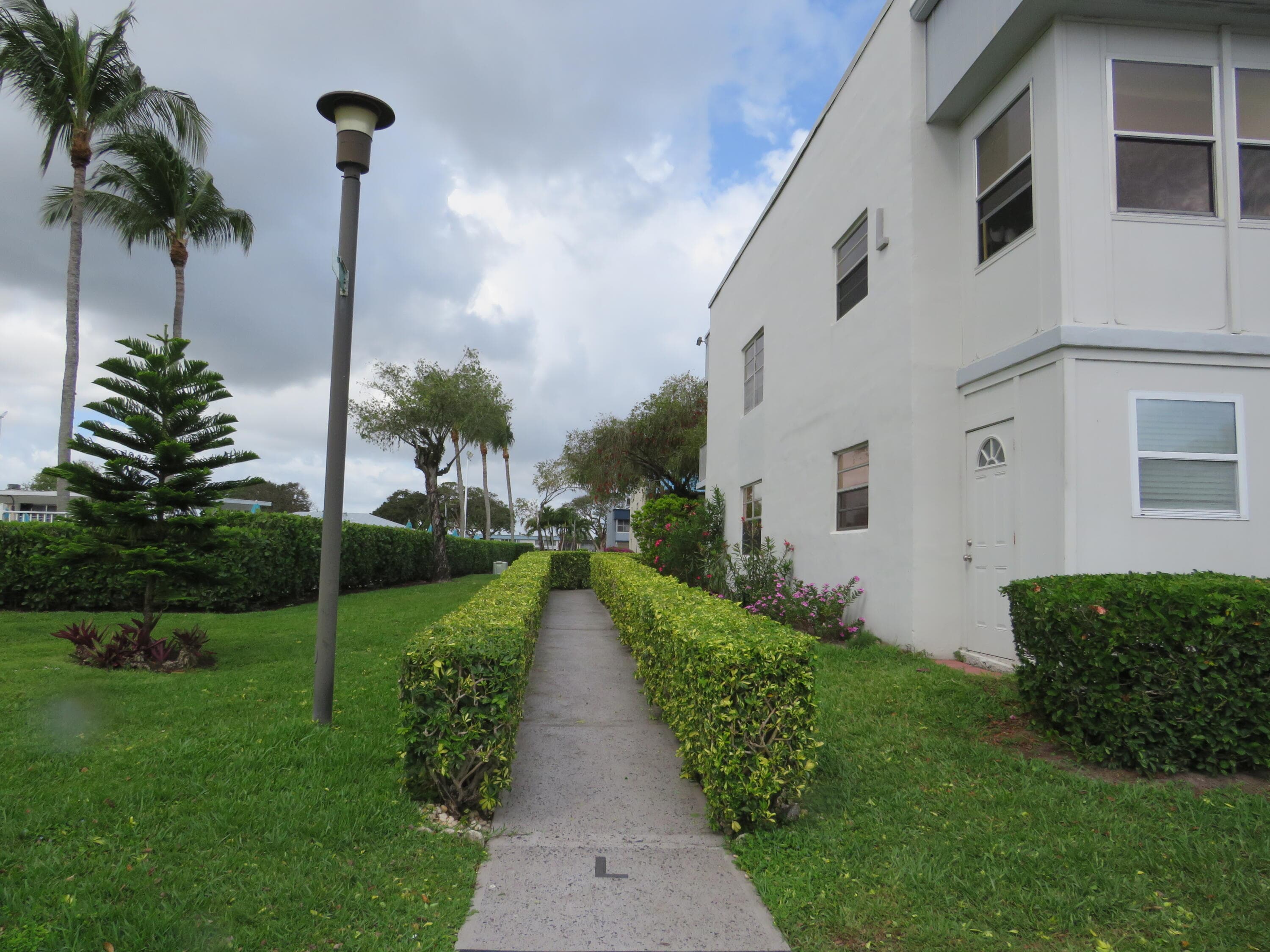 557 Burgundy L, Delray Beach, FL 33484 — photo 18 of 21