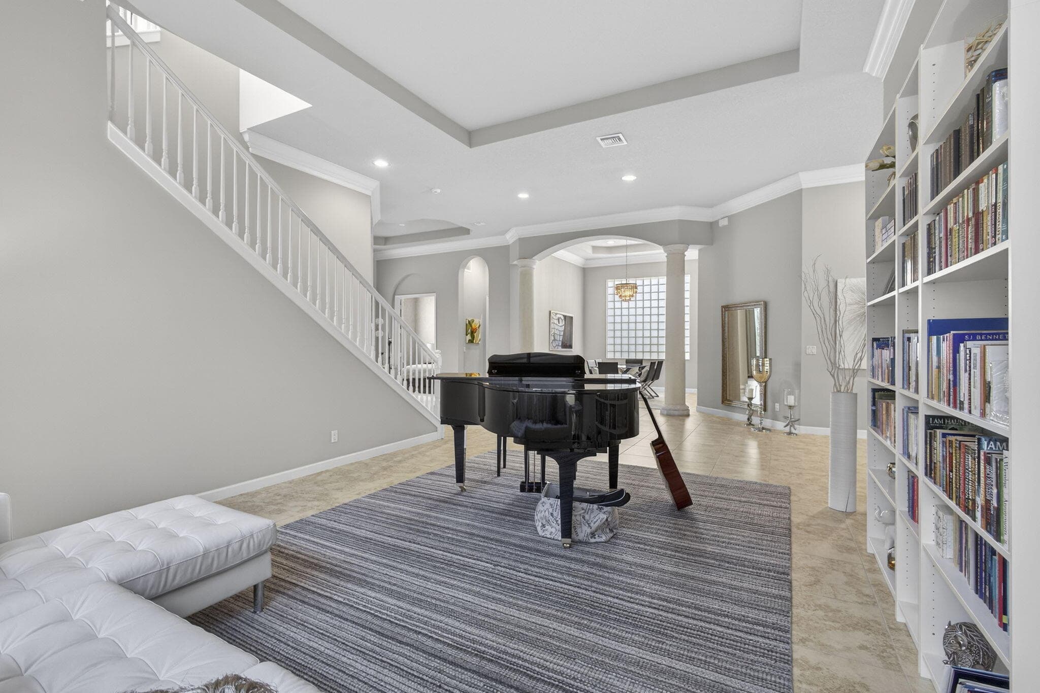 142 Viera Drive, Palm Beach Gardens, FL 33418 — photo 13 of 93