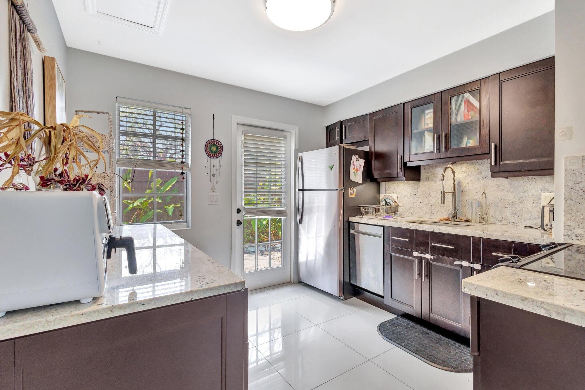 227 NE 12th Street 2, Delray Beach, FL 33444 — photo 13 of 24