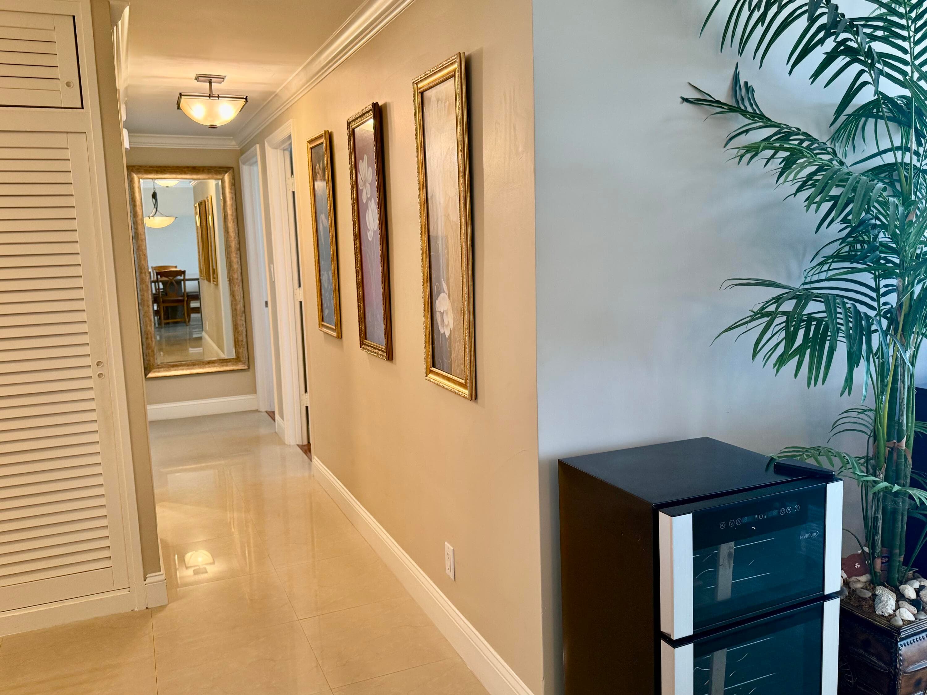 3300 NE 36th Street 507, Fort Lauderdale, FL 33308 — photo 10 of 45