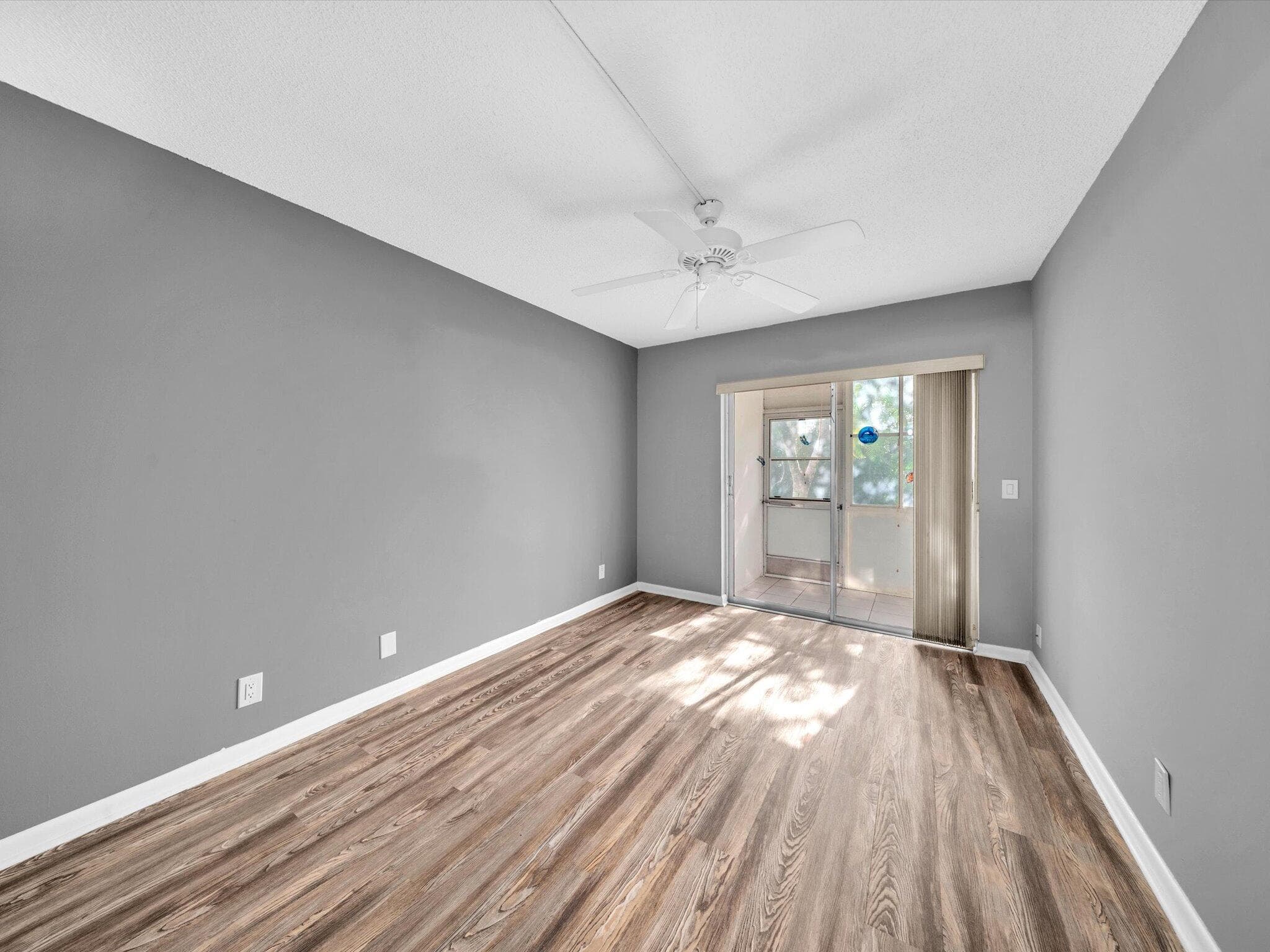 43 Windsor C, West Palm Beach, FL 33417 — photo 19 of 45
