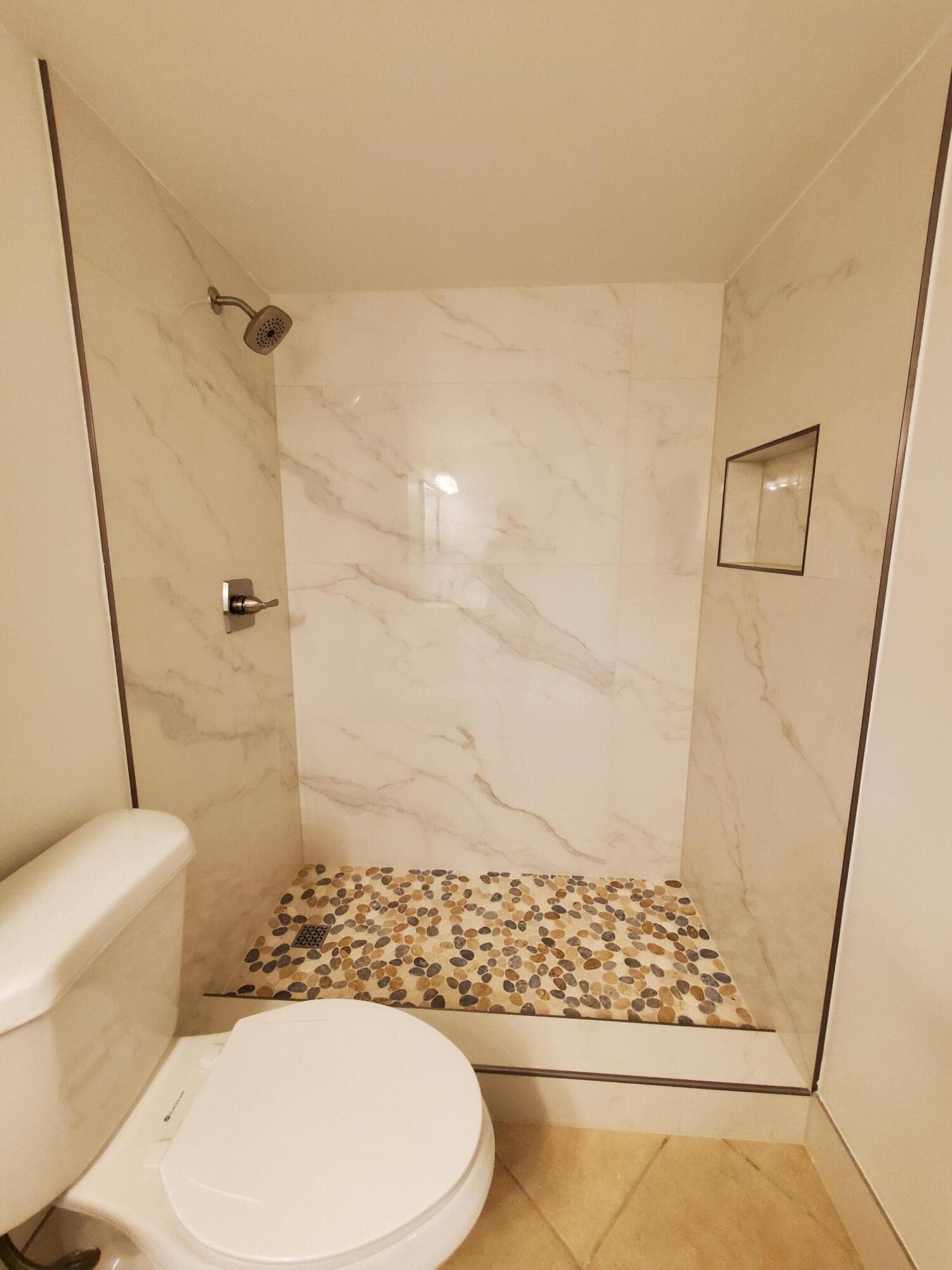 313 SW 1st Court SW L-4, Pompano Beach, FL 33060 — photo 9 of 17