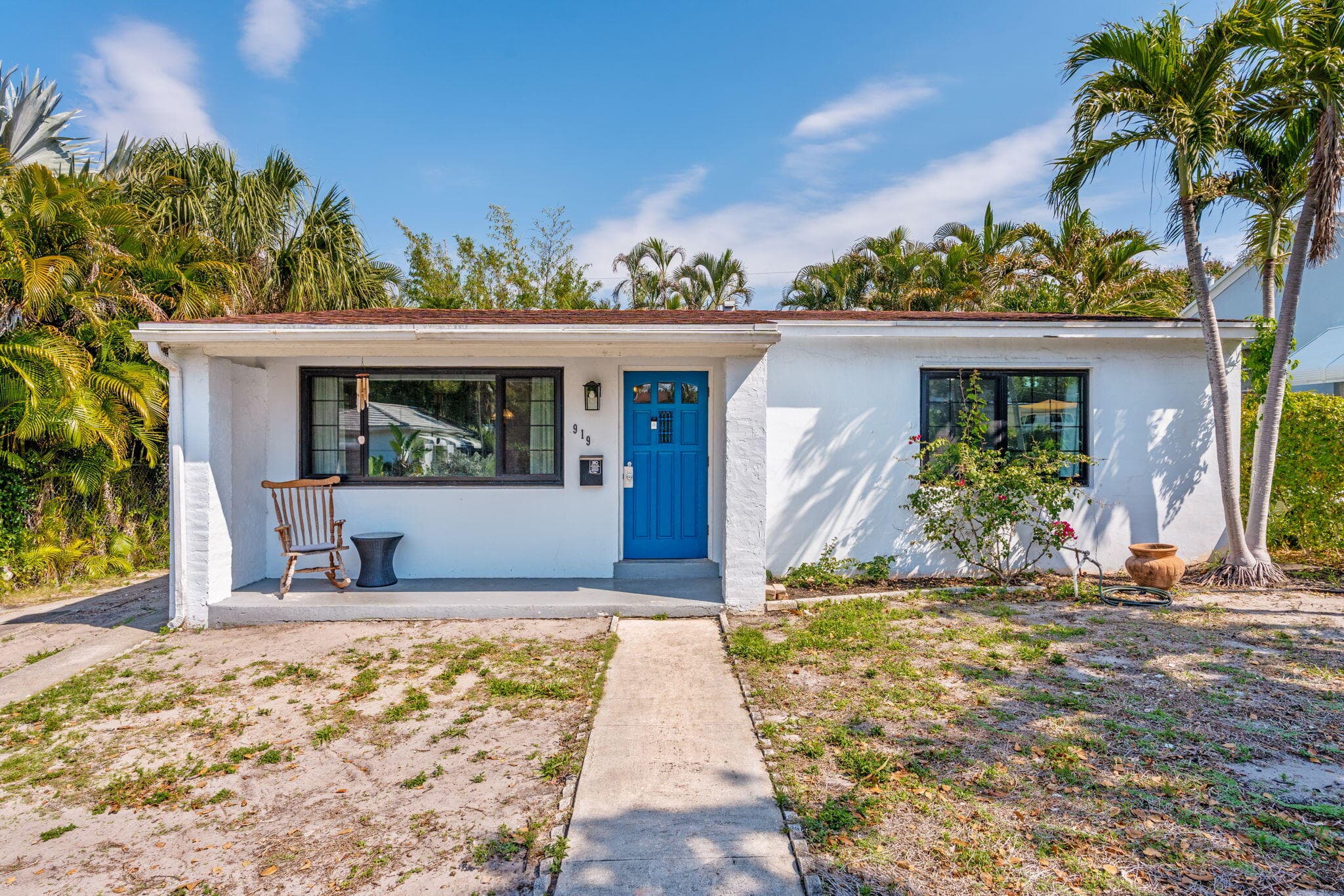 919 30th Street, West Palm Beach, FL 33407 — photo 1 of 32