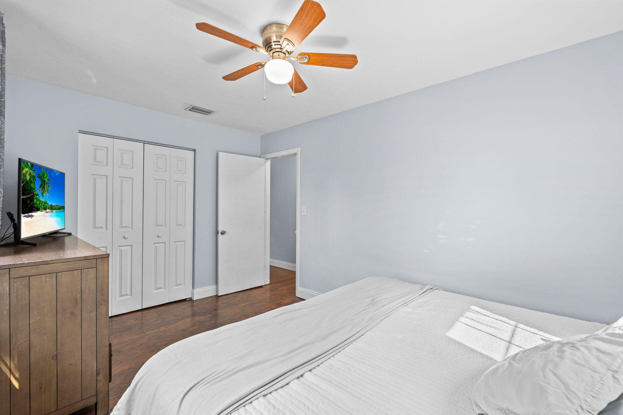 919 30th Street, West Palm Beach, FL 33407 — photo 14 of 32