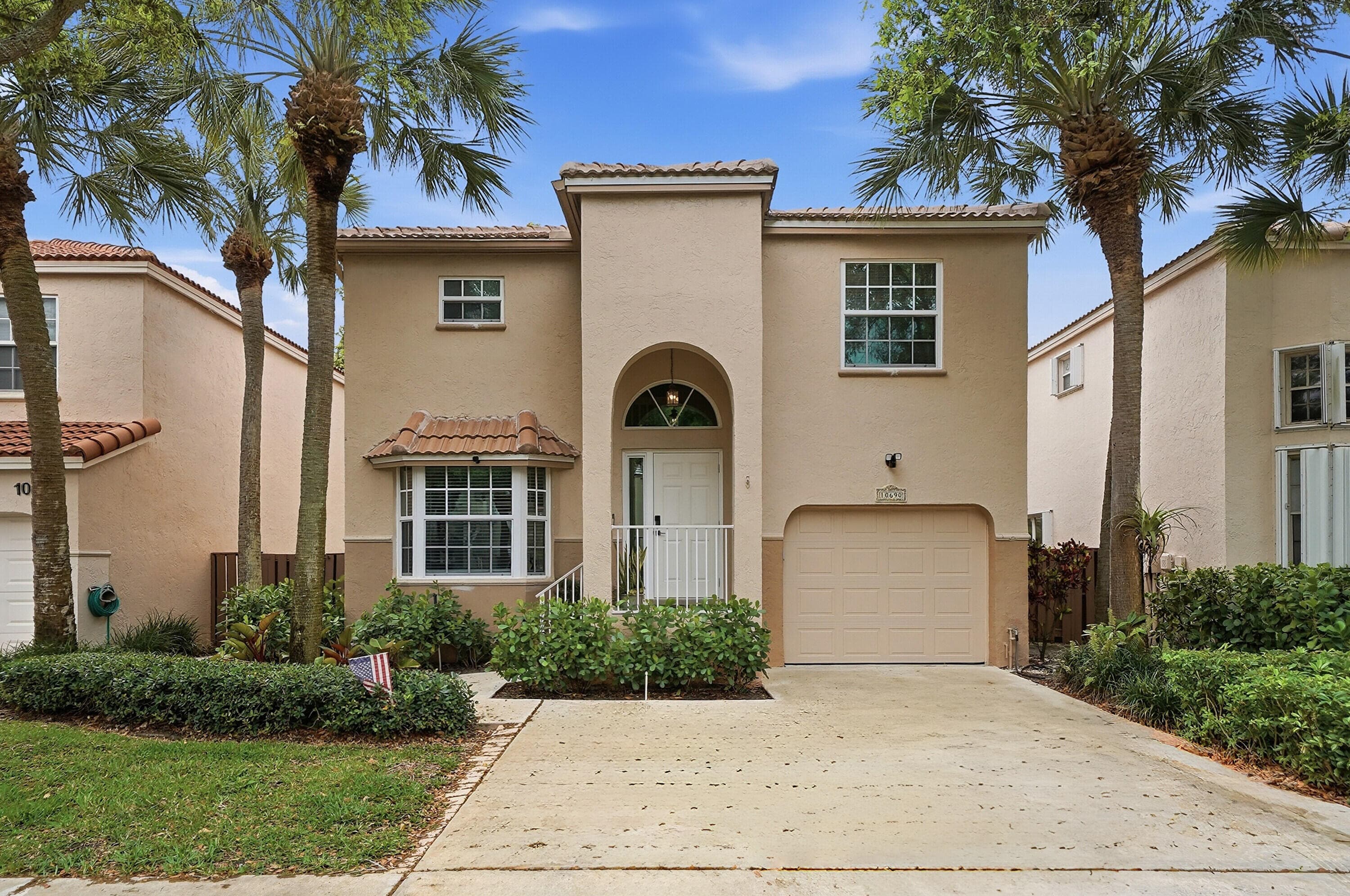 10690 NW 12th Drive, Plantation, FL 33322 — photo 1 of 58