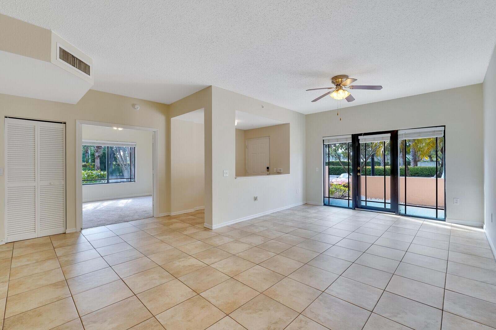 2916 Tuscany Court 109, Palm Beach Gardens, FL 33410 — photo 2 of 31