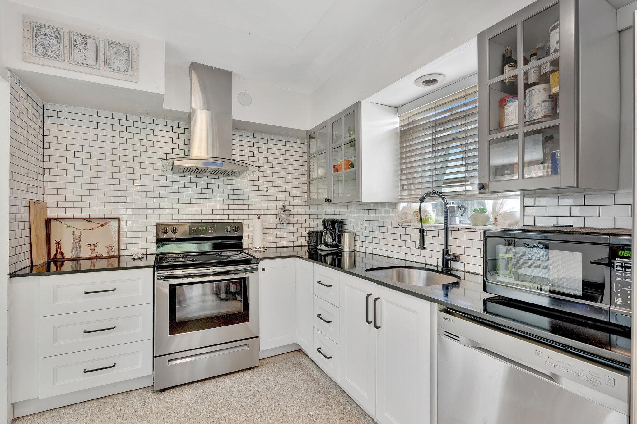 1246 Johnson Street, Hollywood, FL 33019 — photo 14 of 43