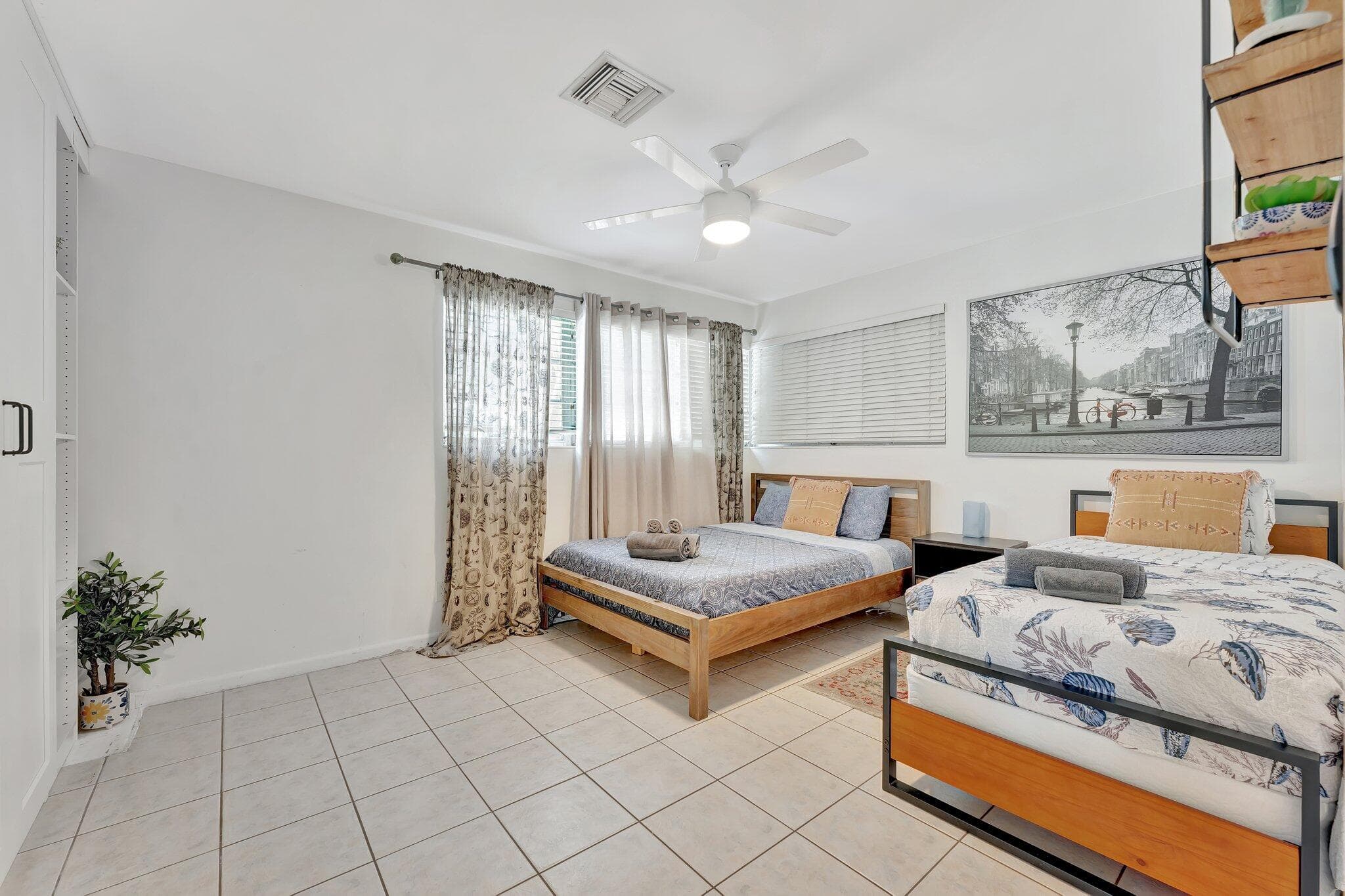 1246 Johnson Street, Hollywood, FL 33019 — photo 18 of 43