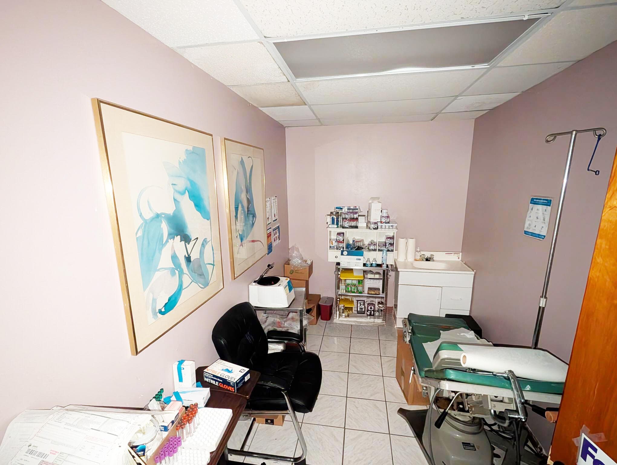 734 Belvedere Road, West Palm Beach, FL — photo 8 of 10