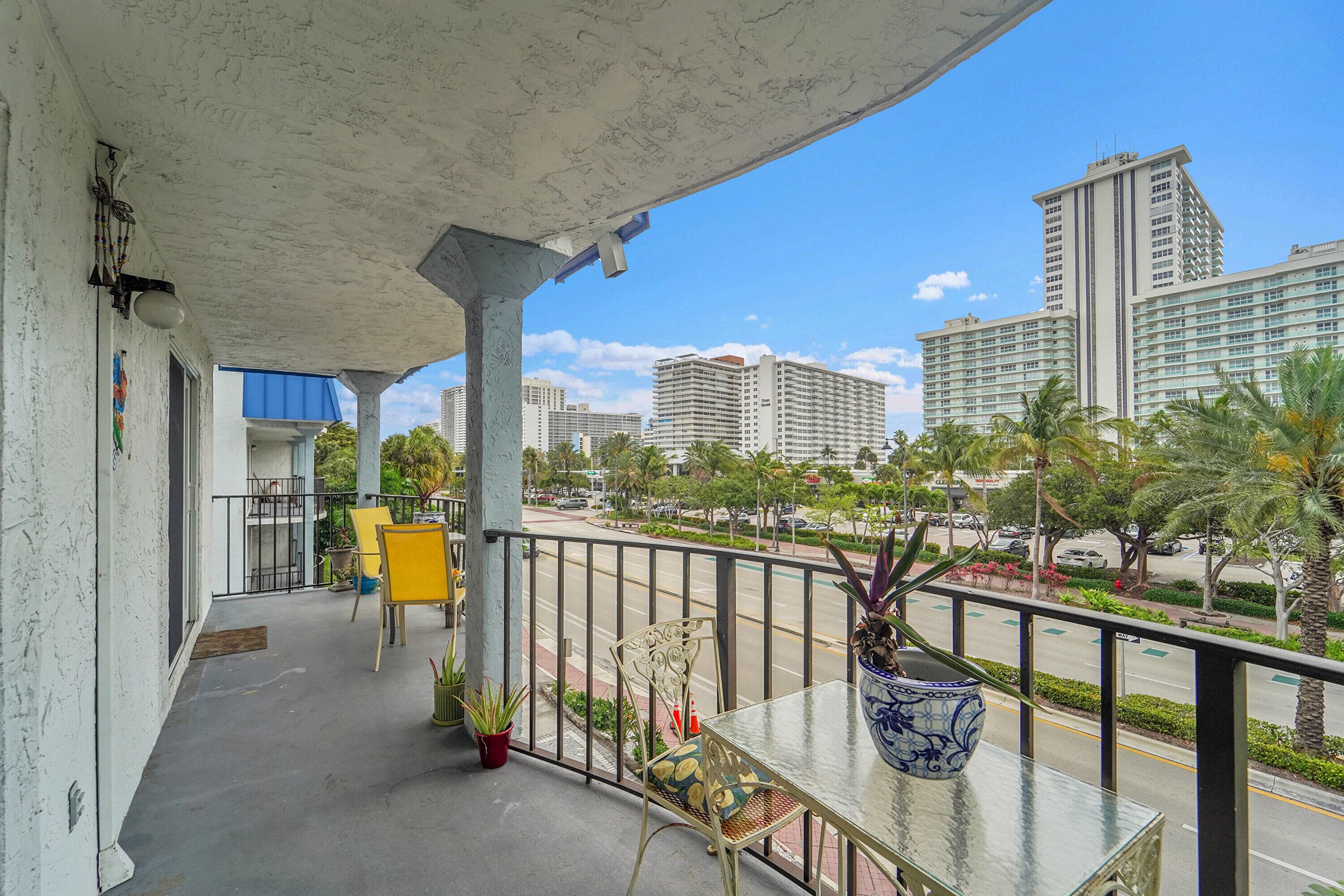 3909 N Ocean Boulevard 301, Fort Lauderdale, FL 33308 — photo 15 of 31
