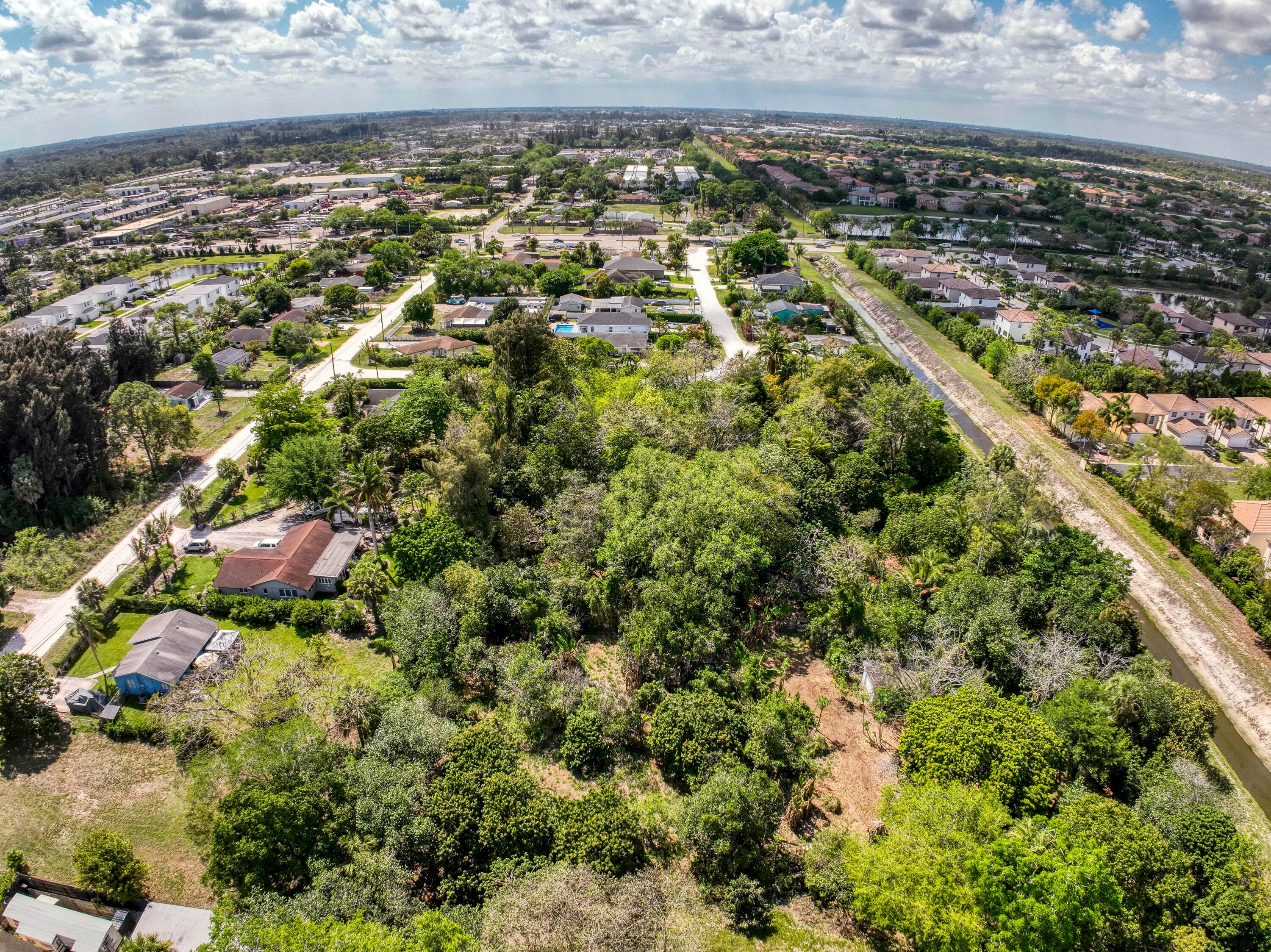 470 63rd Trail N, West Palm Beach, FL 33413 — photo 8 of 11