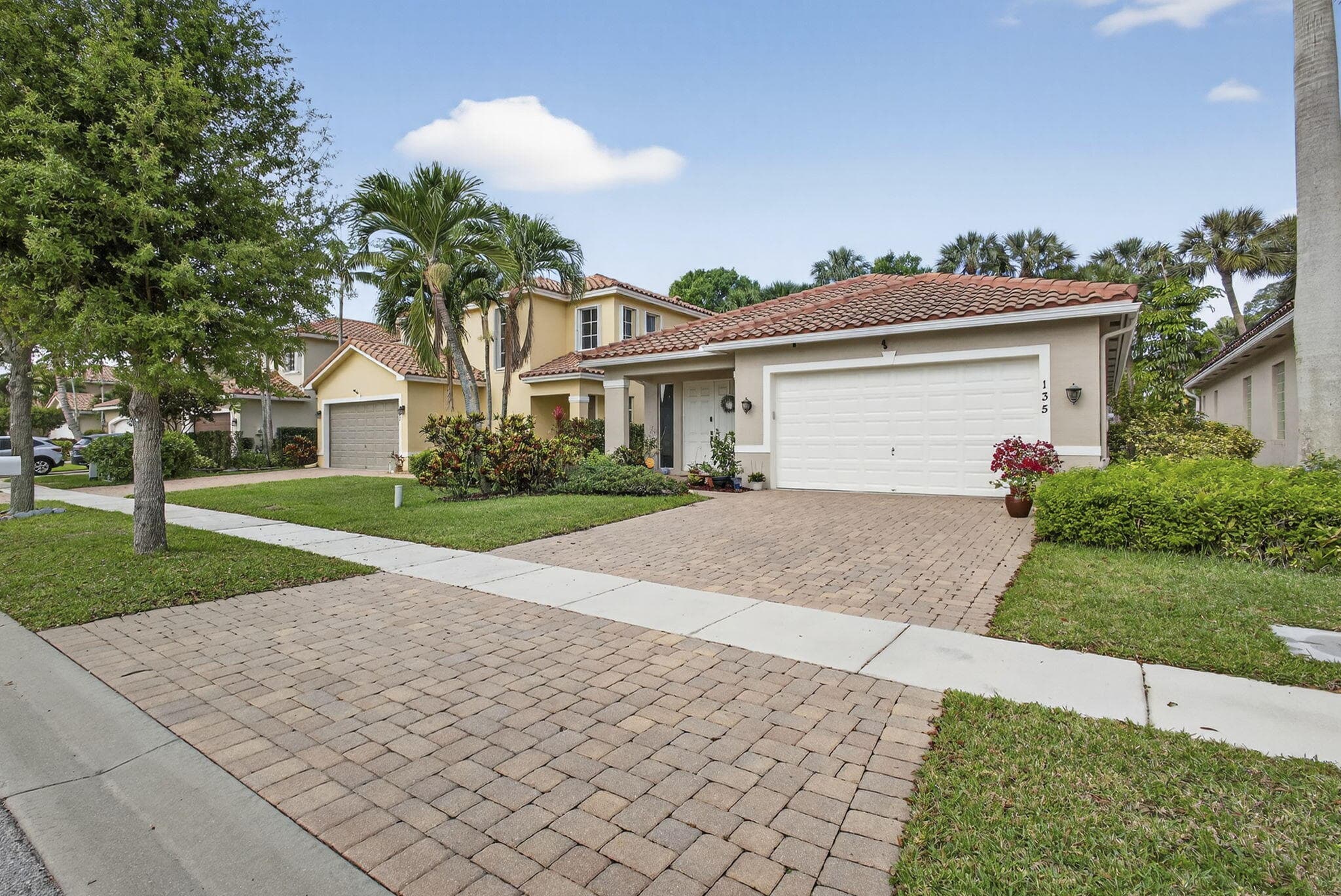 135 Atwell Drive, West Palm Beach, FL 33411 — photo 2 of 40