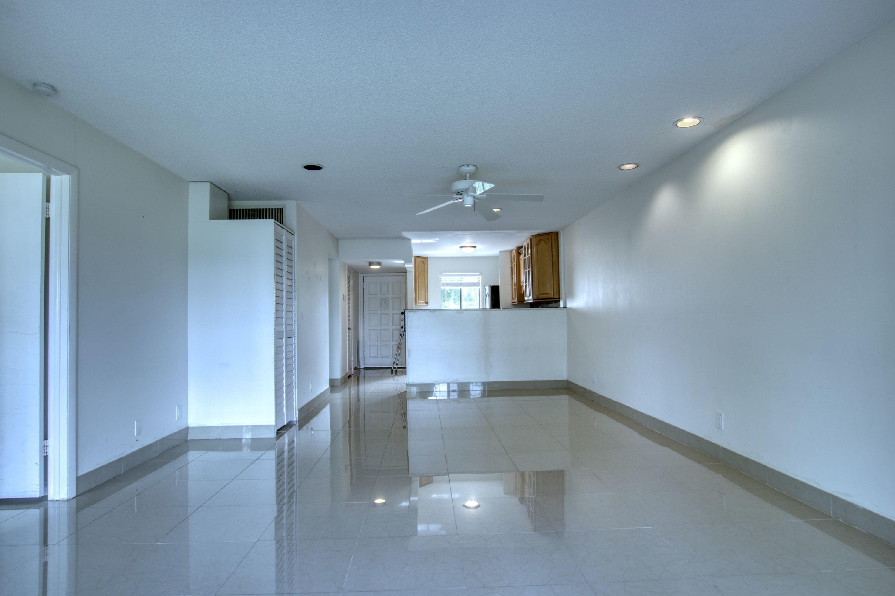 4471 Luxemburg Court 301, Lake Worth, FL 33467 — photo 8 of 16