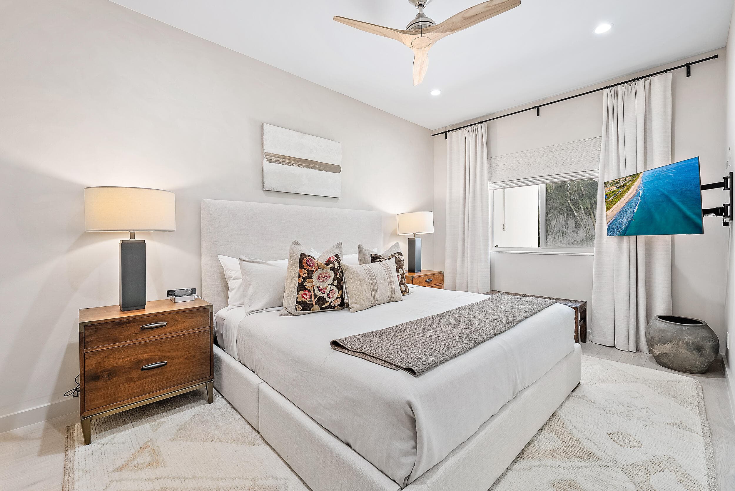 220 Atlantic Avenue 3, Palm Beach, FL 33480 — photo 14 of 36