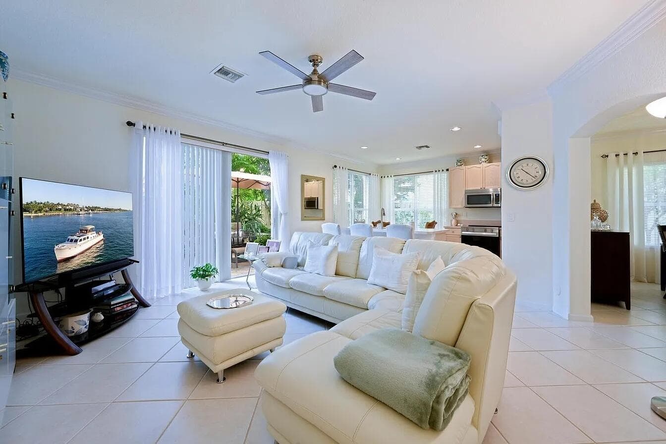 4156 Meade Way, West Palm Beach, FL 33409 — photo 14 of 41