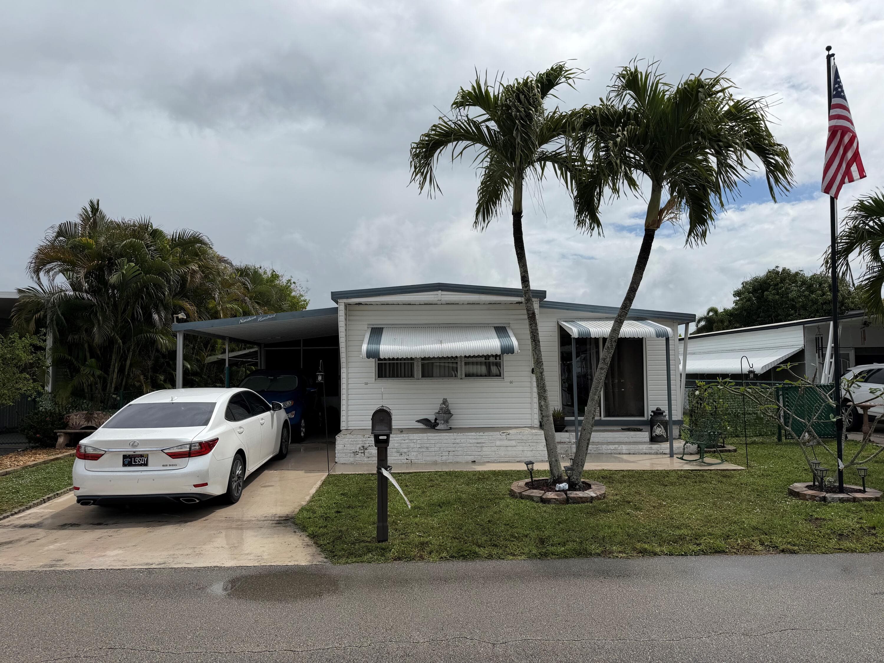 1900 SW 83rd Terrace, Davie, FL 33324 — photo 1 of 16