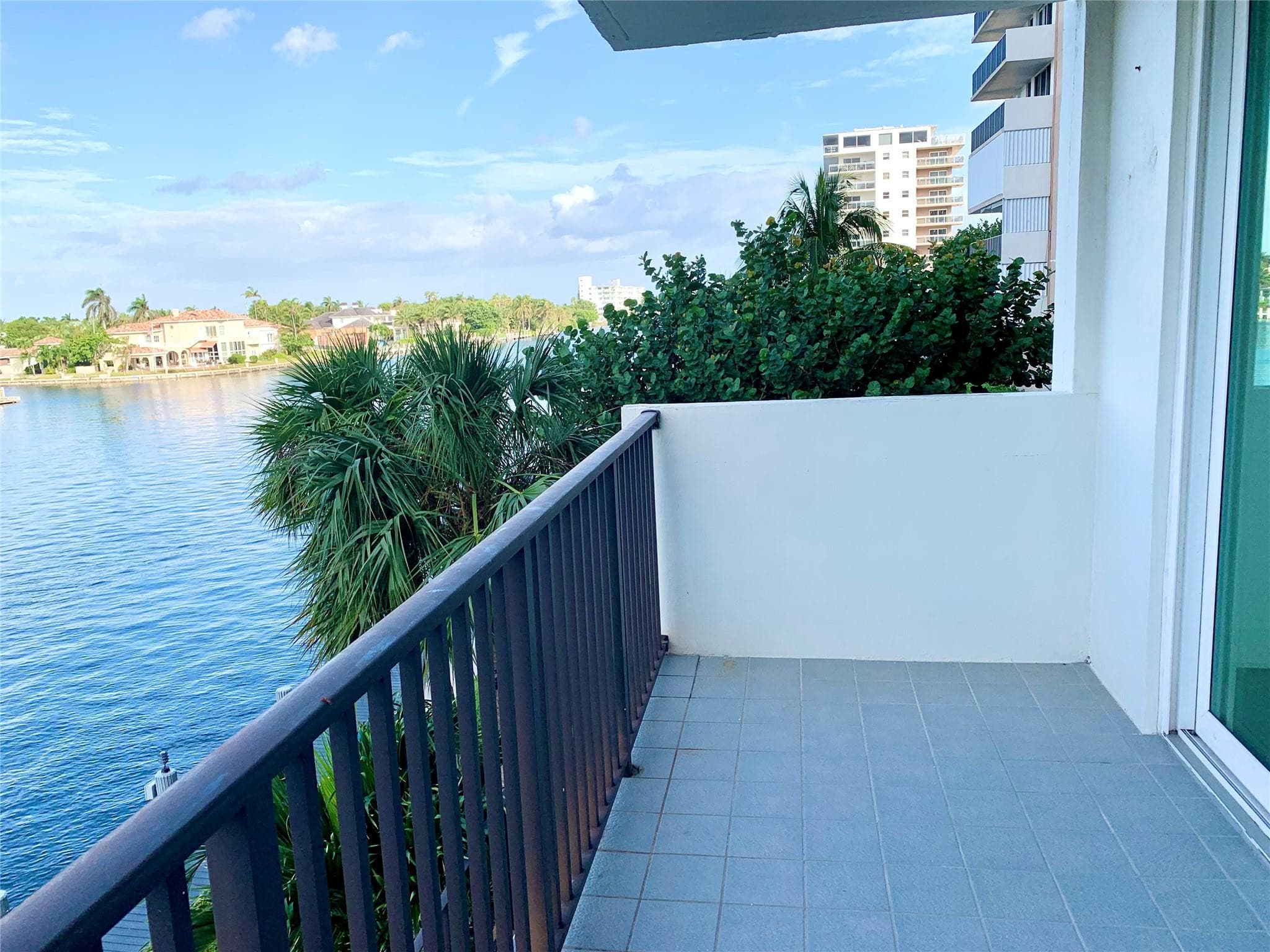 1150 Hillsboro Mile 207, Hillsboro Beach, FL 33062 — photo 25 of 51