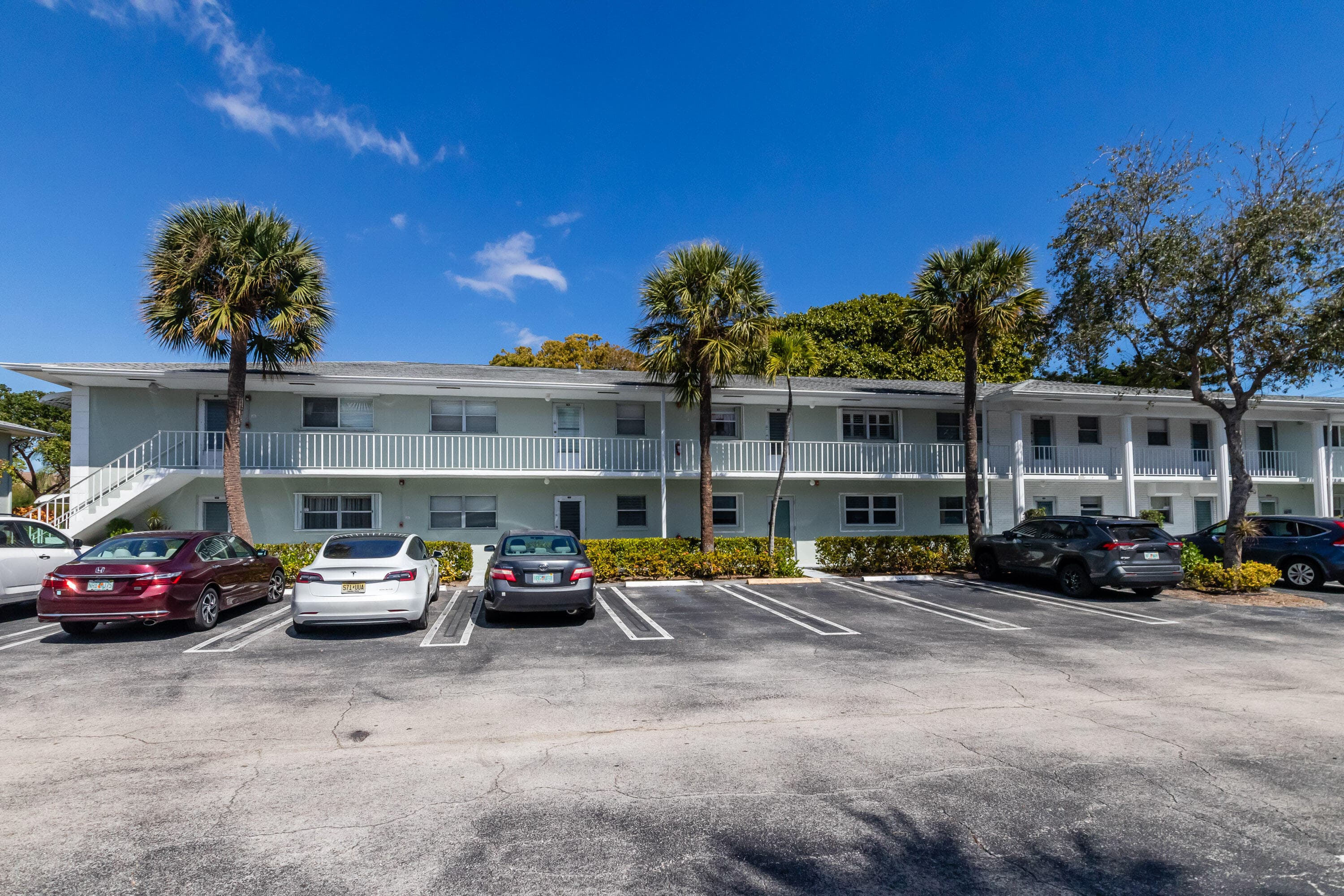 2300 NW 22nd Avenue 112, Delray Beach, FL 33445 — photo 1 of 46