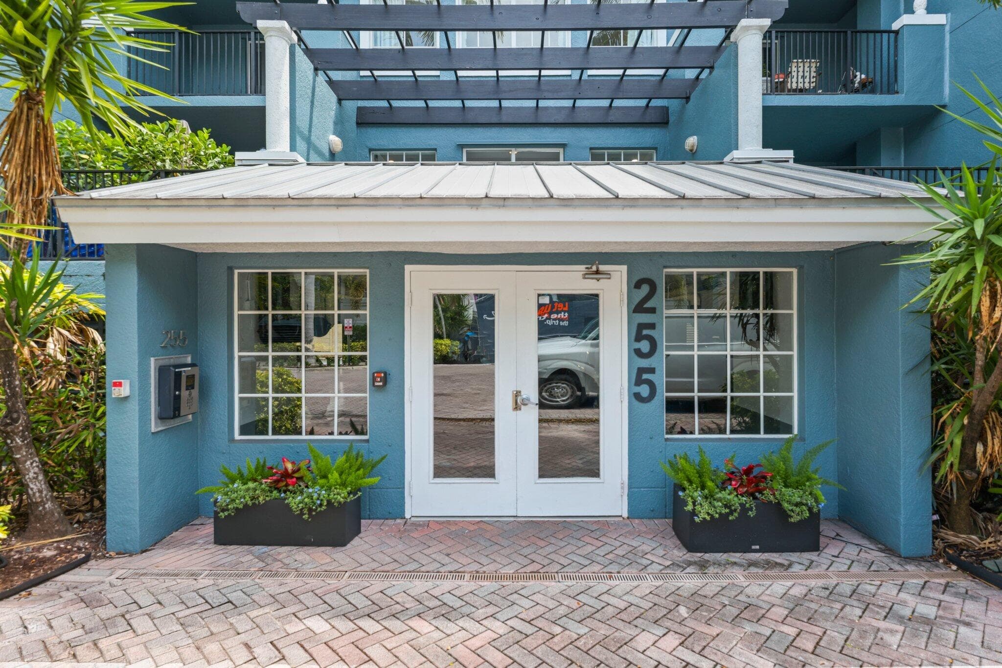 255 NE 3rd Avenue Unit 2-407, Delray Beach, FL 33444 — photo 5 of 31