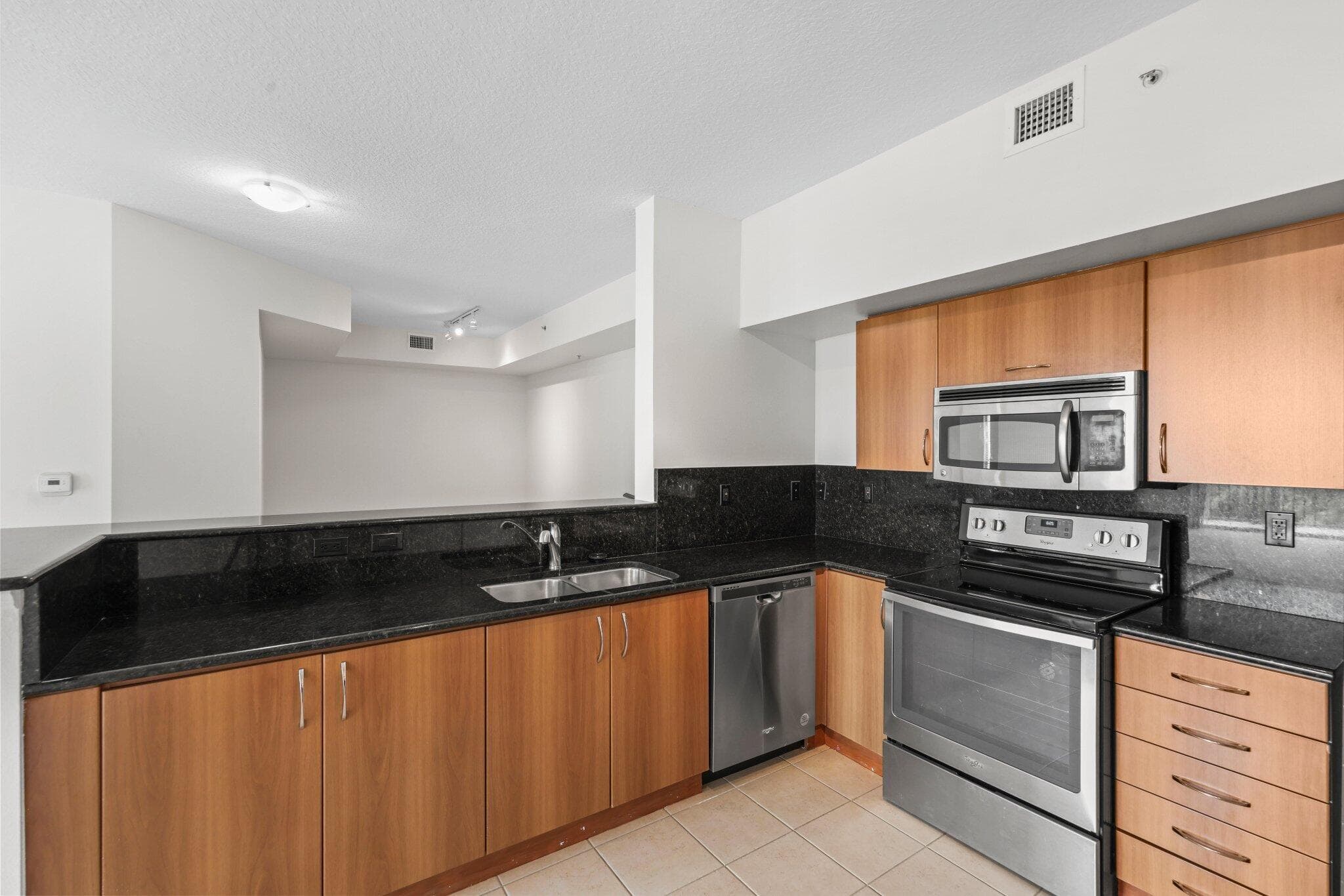 255 NE 3rd Avenue Unit 2-407, Delray Beach, FL 33444 — photo 13 of 31
