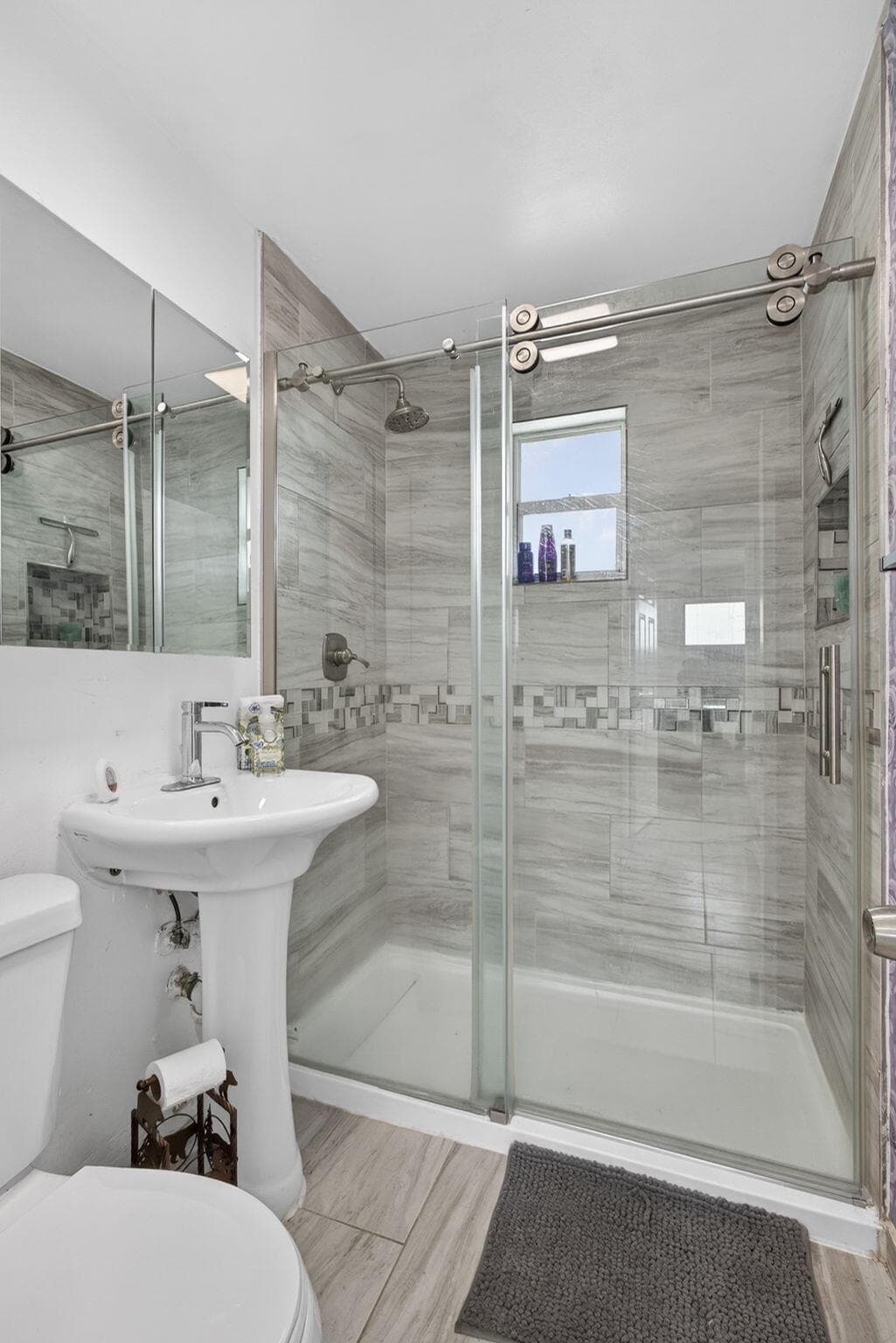 9141 Birmingham Drive, Palm Beach Gardens, FL 33410 — photo 12 of 59