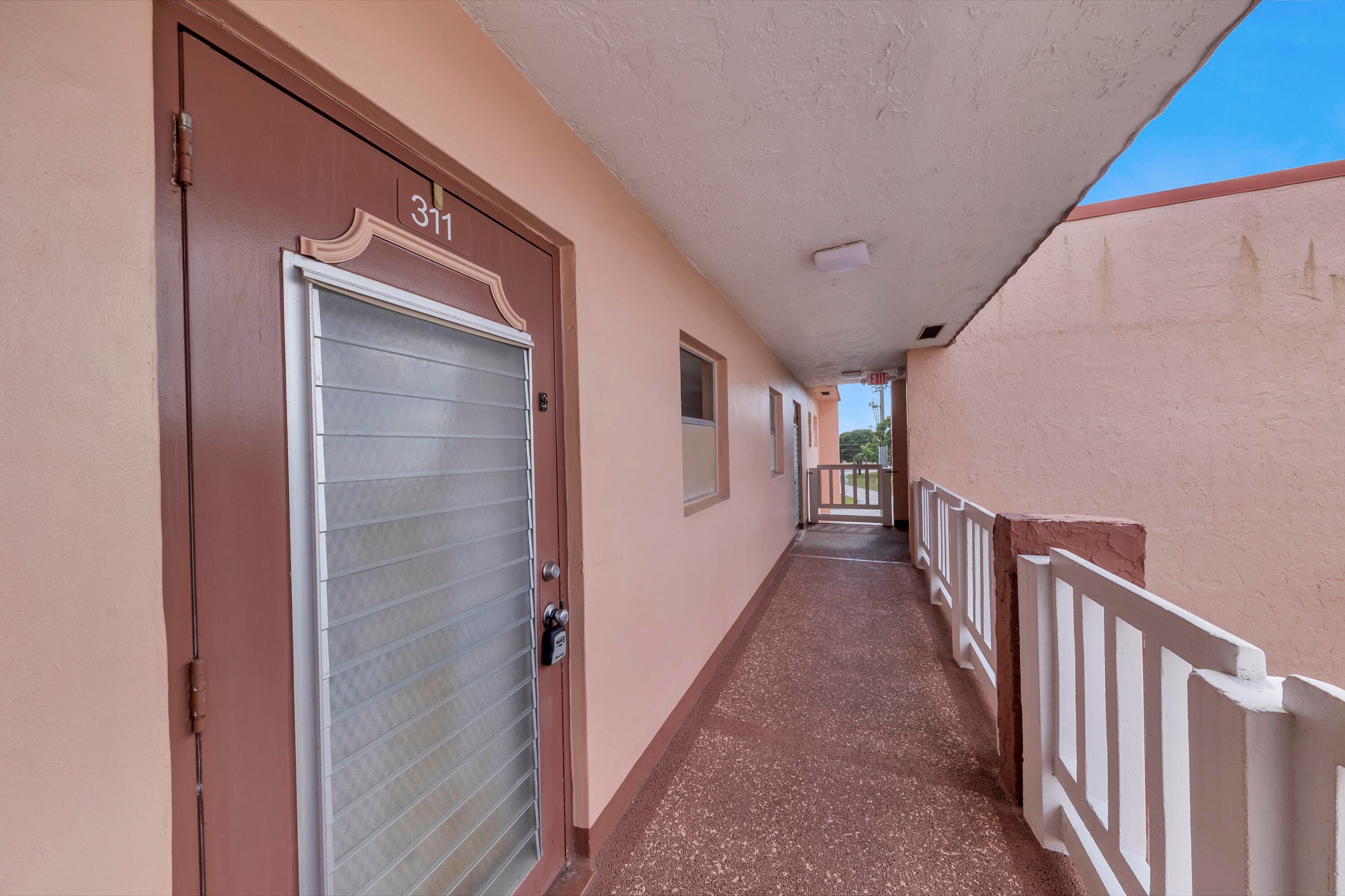 9401 Sunrise Lakes Boulevard 311, Sunrise, FL 33322 — photo 2 of 44
