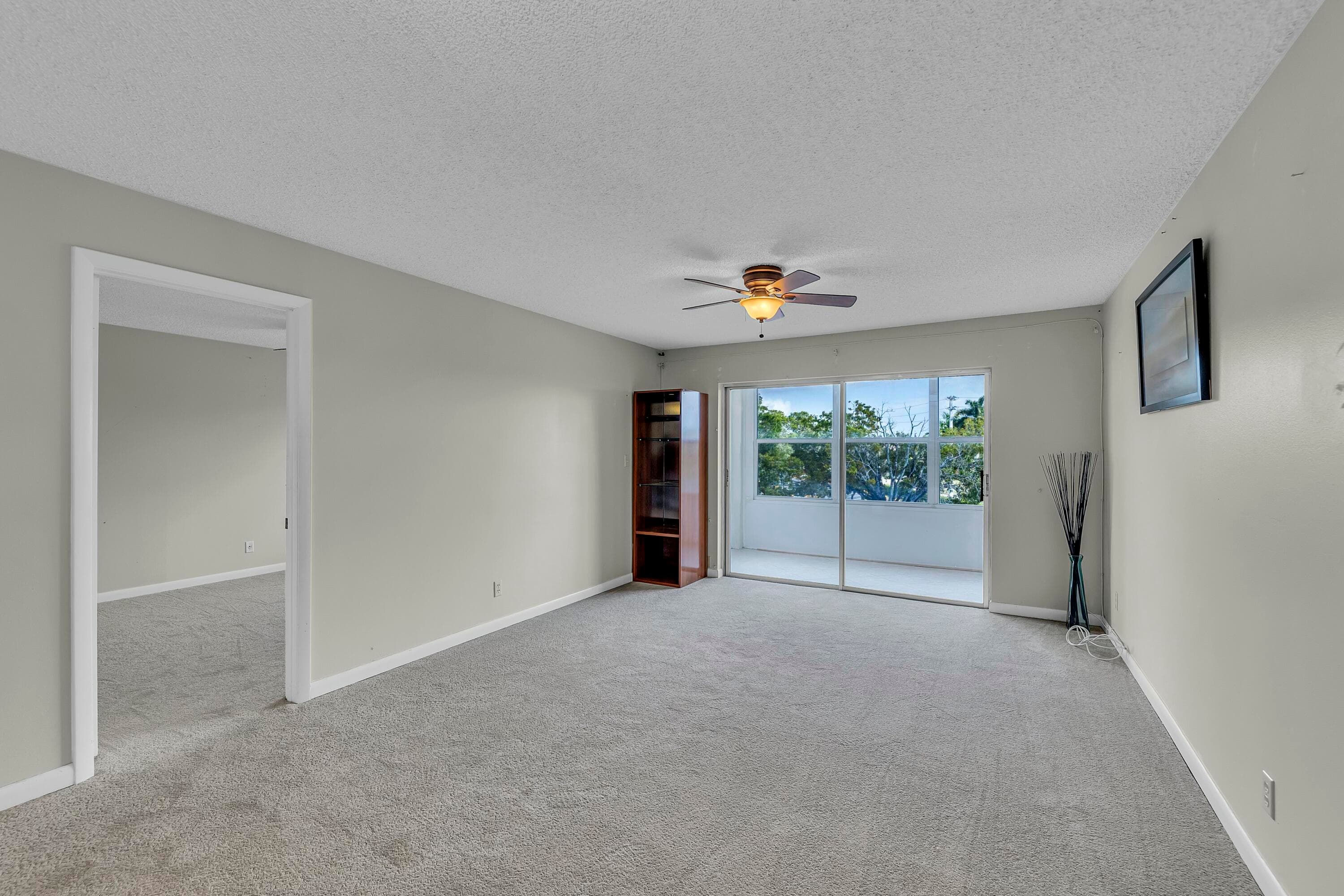 9401 Sunrise Lakes Boulevard 311, Sunrise, FL 33322 — photo 7 of 44