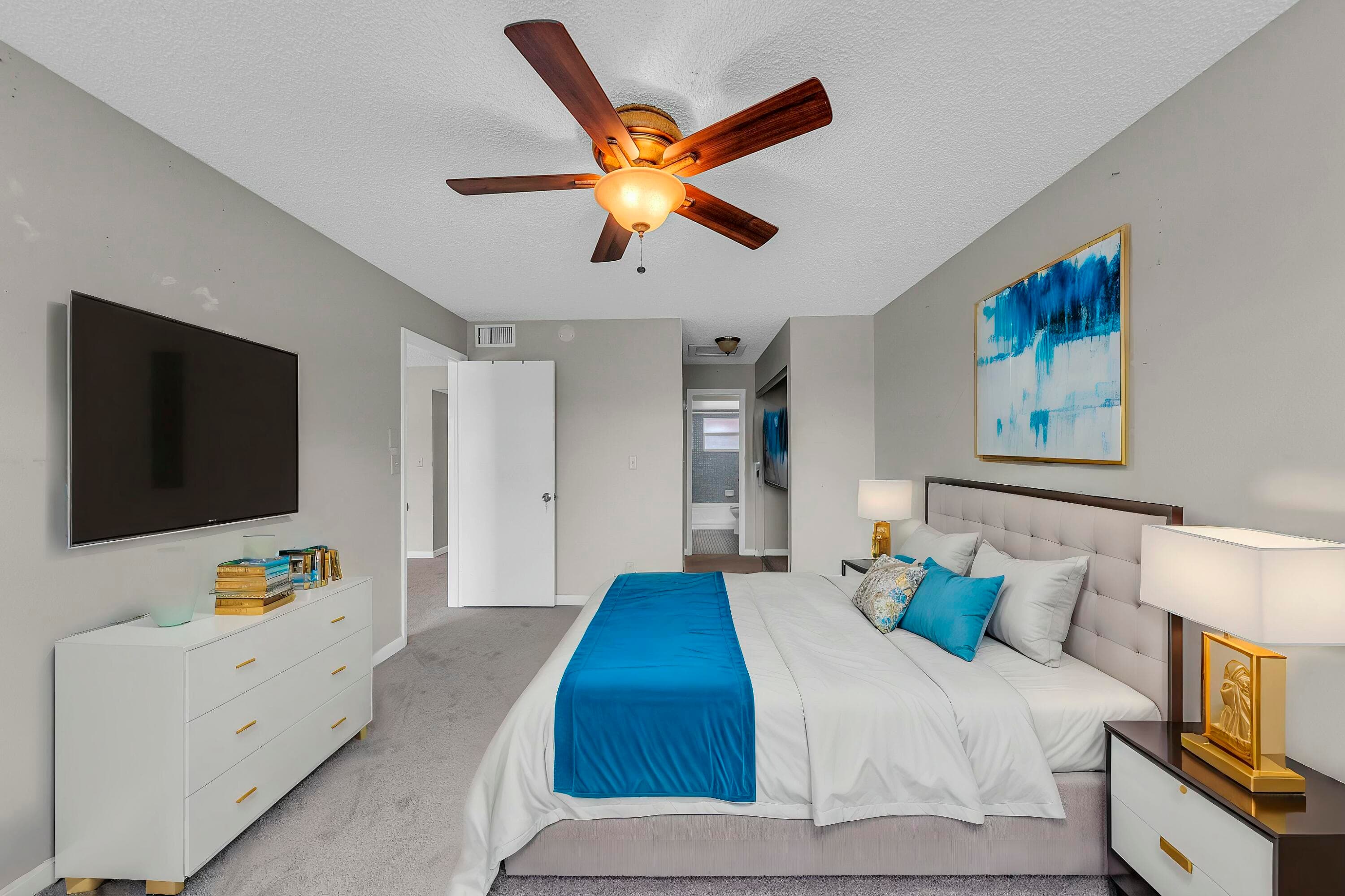 9401 Sunrise Lakes Boulevard 311, Sunrise, FL 33322 — photo 18 of 44