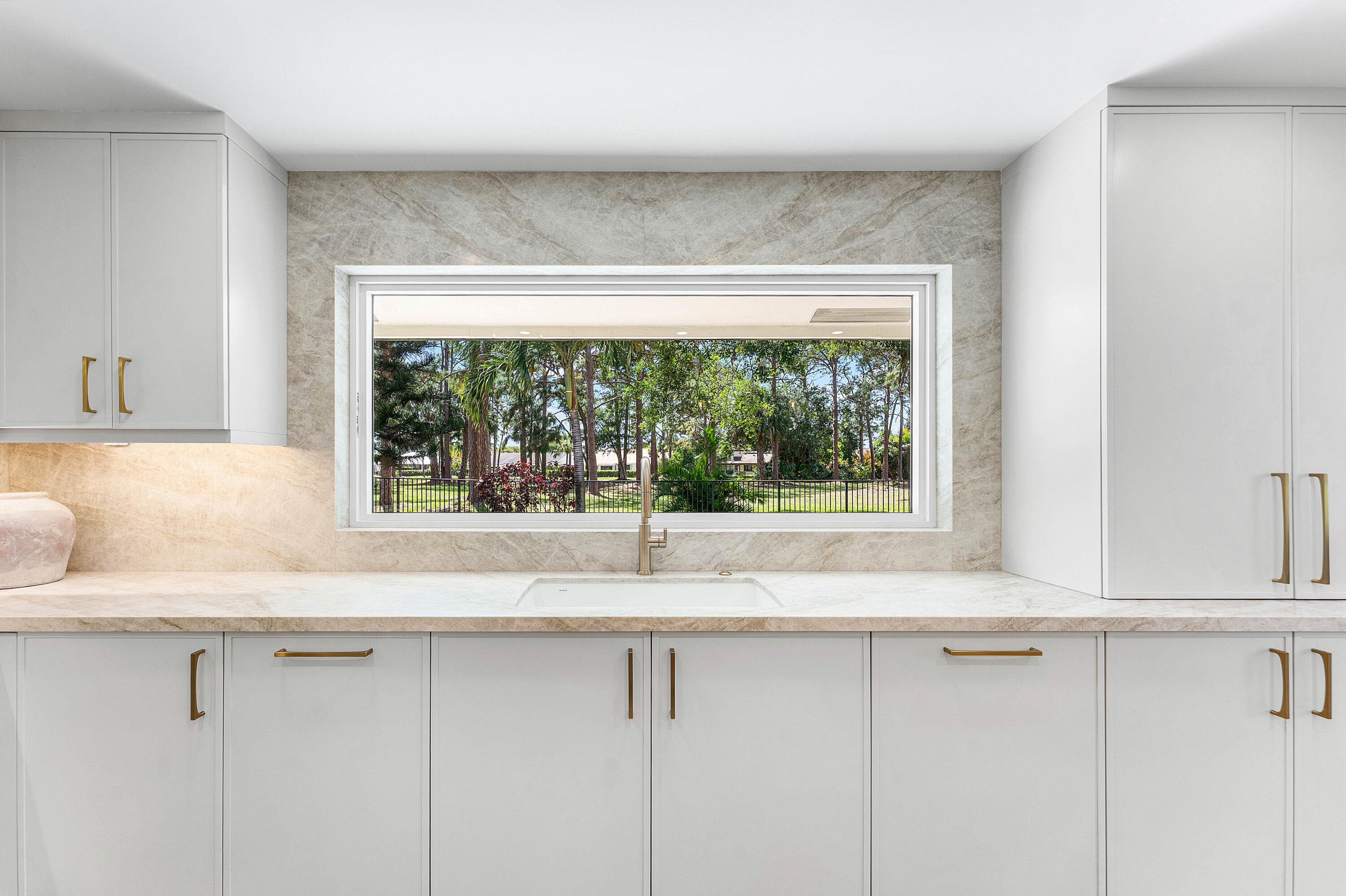 654 W Lakewoode Circle, Delray Beach, FL 33445 — photo 9 of 25