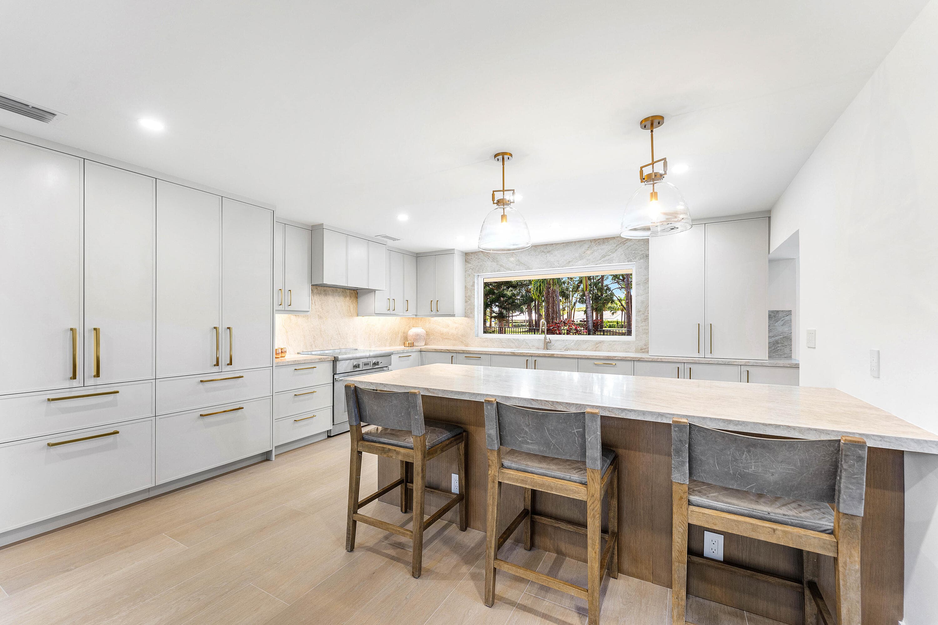 654 W Lakewoode Circle, Delray Beach, FL 33445 — photo 11 of 25