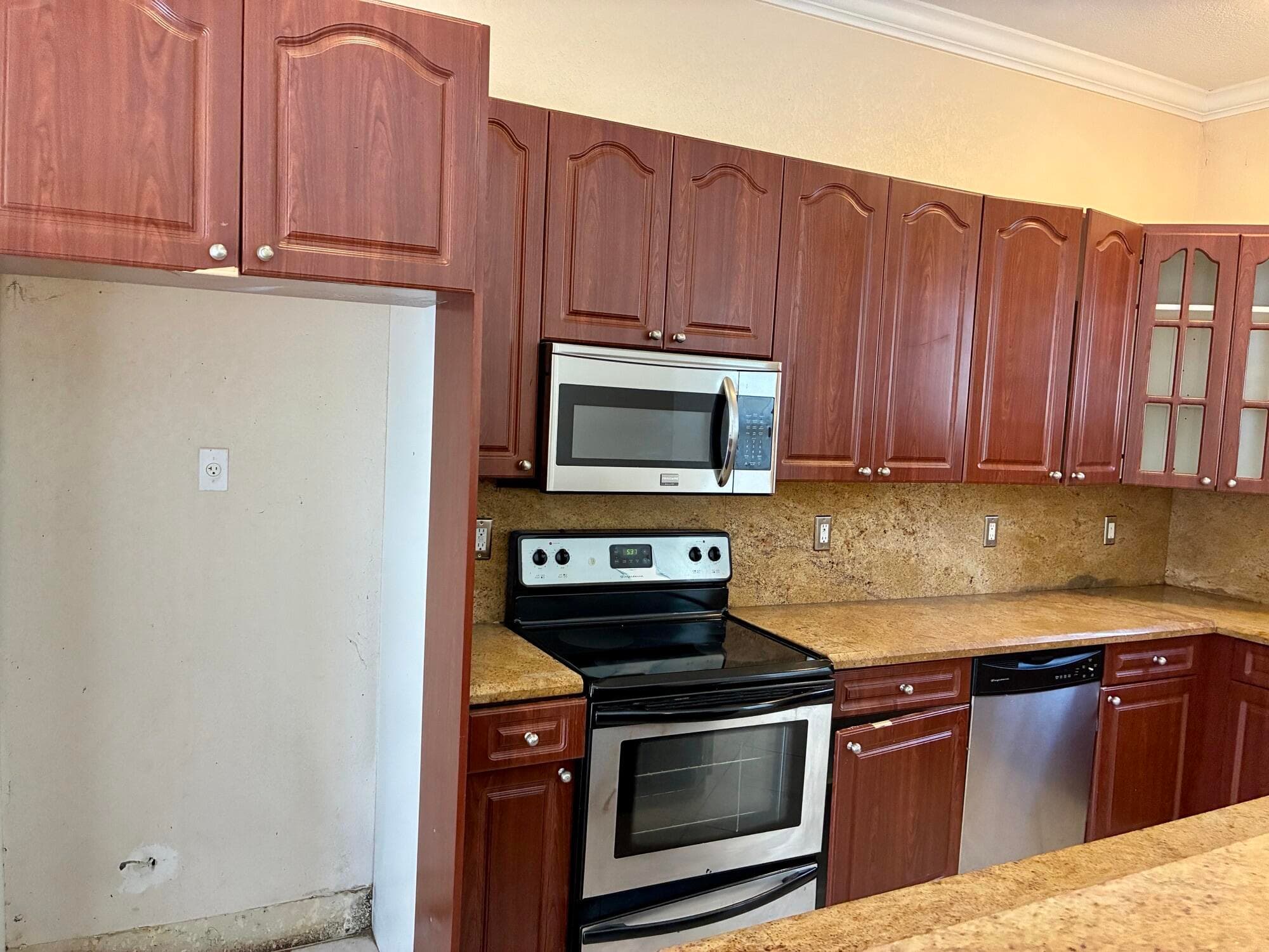 2200 NW 5th Street, Pompano Beach, FL 33069 — photo 4 of 15