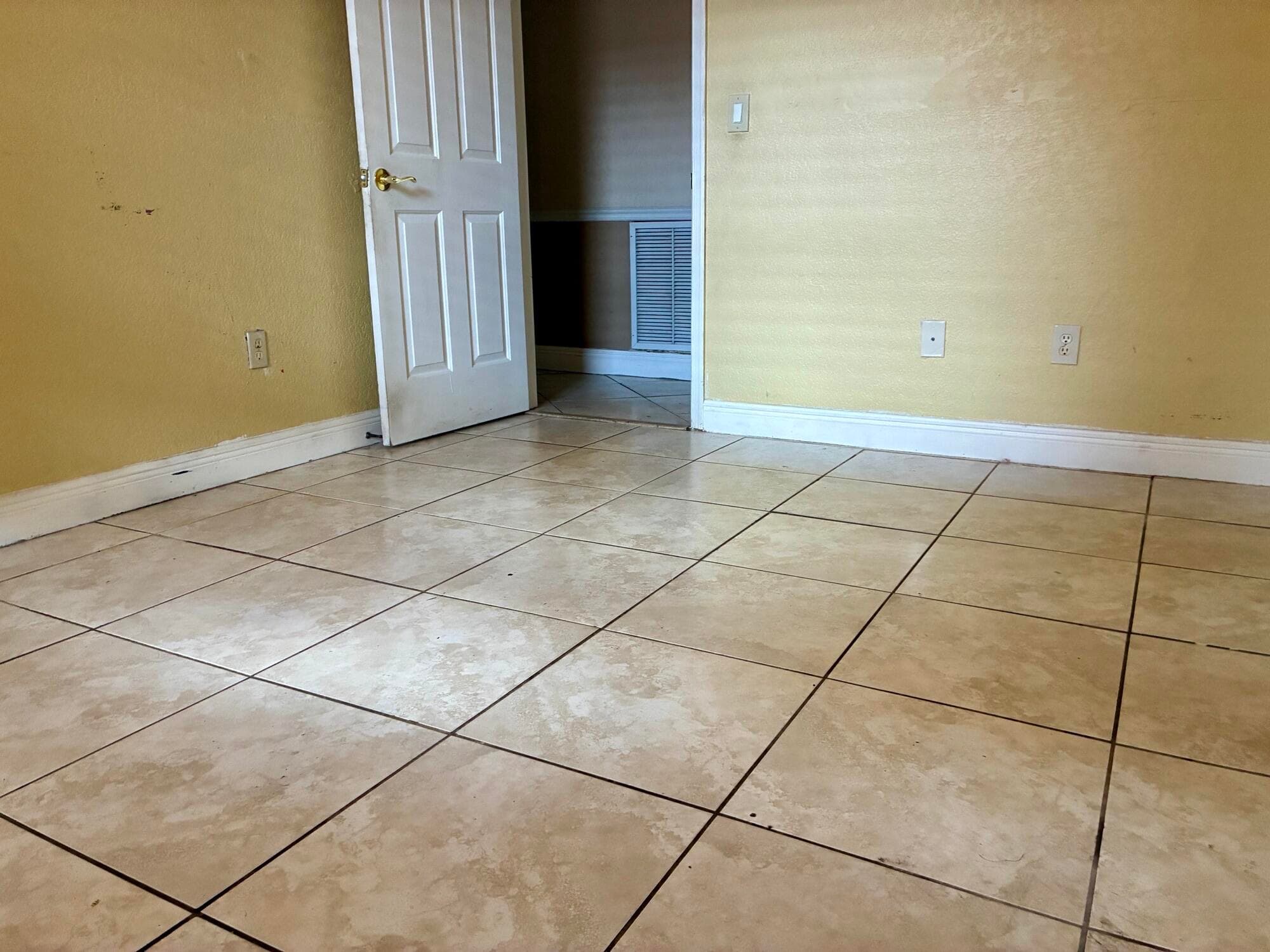 2200 NW 5th Street, Pompano Beach, FL 33069 — photo 9 of 15