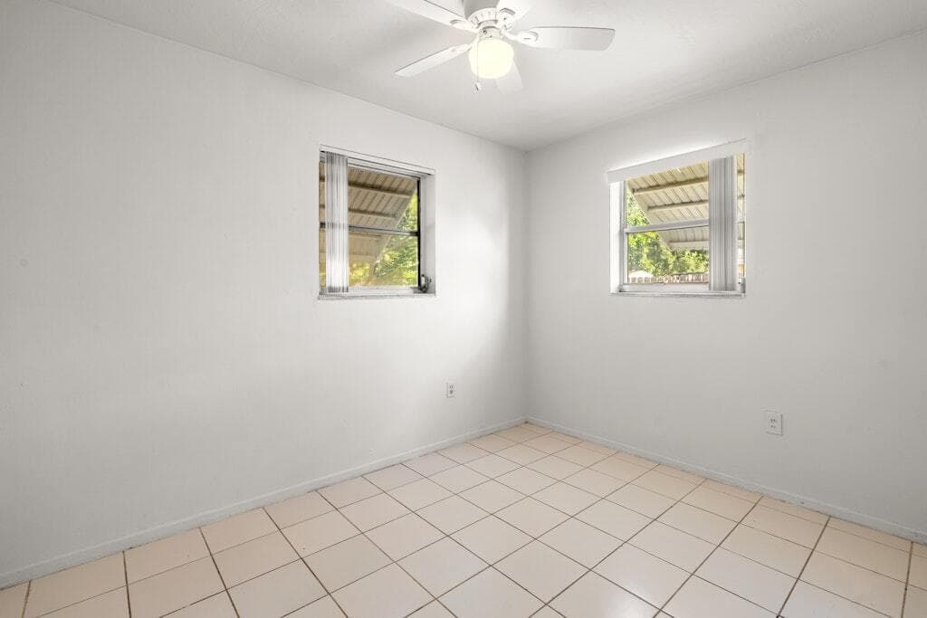 1410 N 69th Avenue, Hollywood, FL 33024 — photo 10 of 16