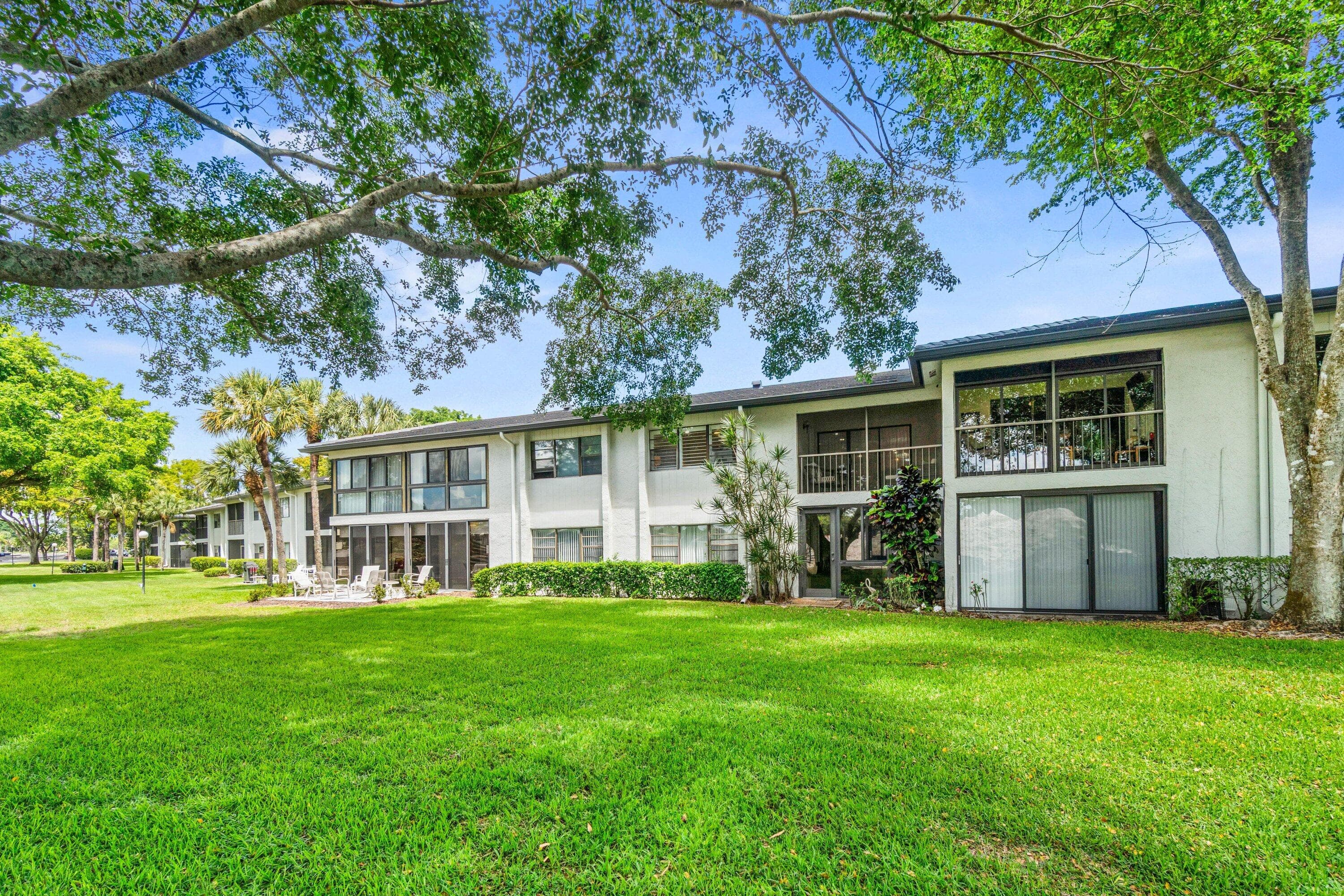 10 Southport Lane F, Boynton Beach, FL 33436 — photo 32 of 59