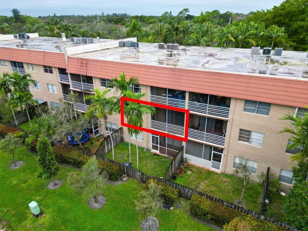 120 Sparrow Drive 205, Royal Palm Beach, FL 33411 — photo 21 of 27