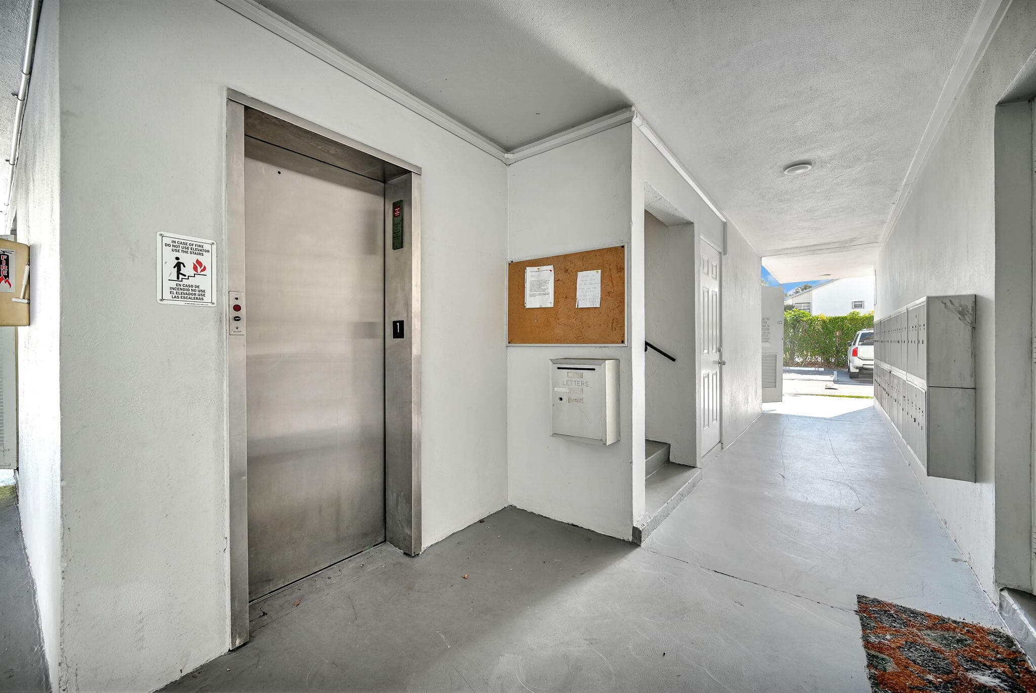 400 SE 10th Street 303, Deerfield Beach, FL 33441 — photo 22 of 34