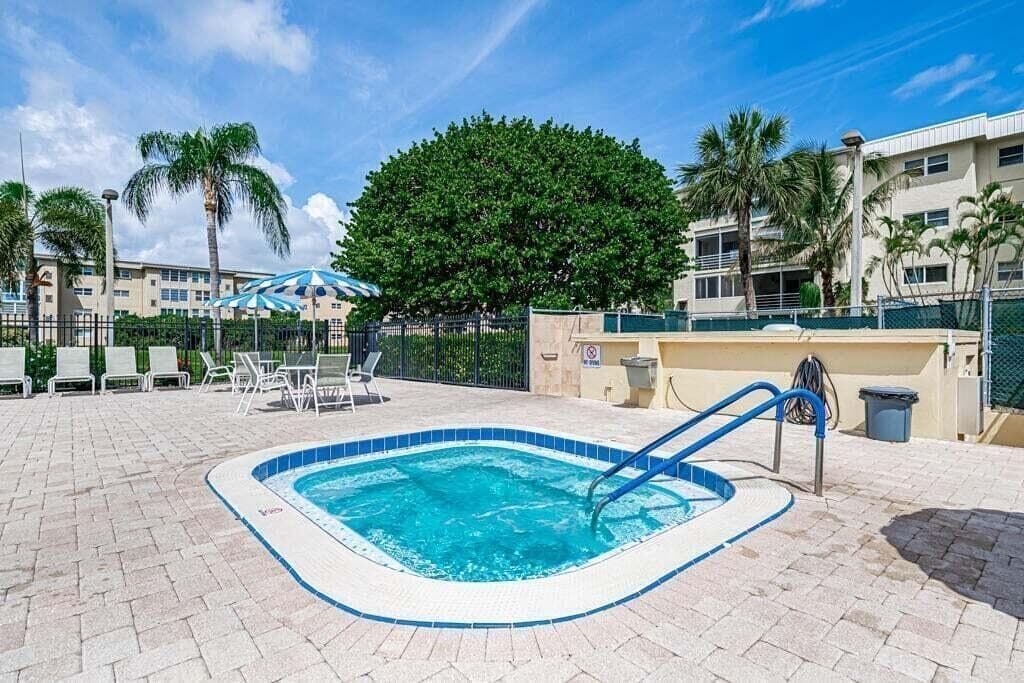 2600 NE 1st Lane 418, Boynton Beach, FL 33435 — photo 21 of 25