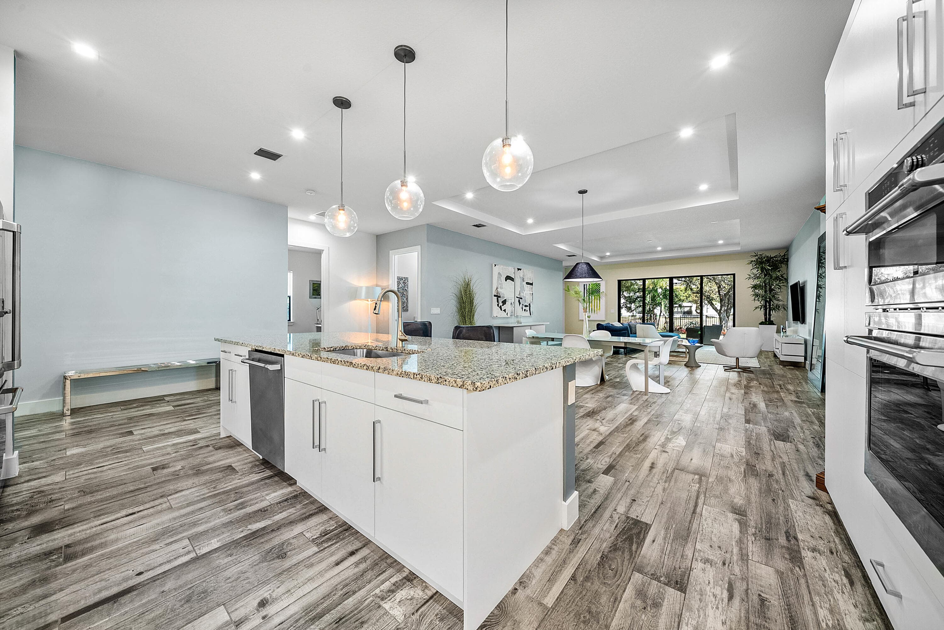 3069 Safflower Circle, West Palm Beach, FL 33401 — photo 5 of 39