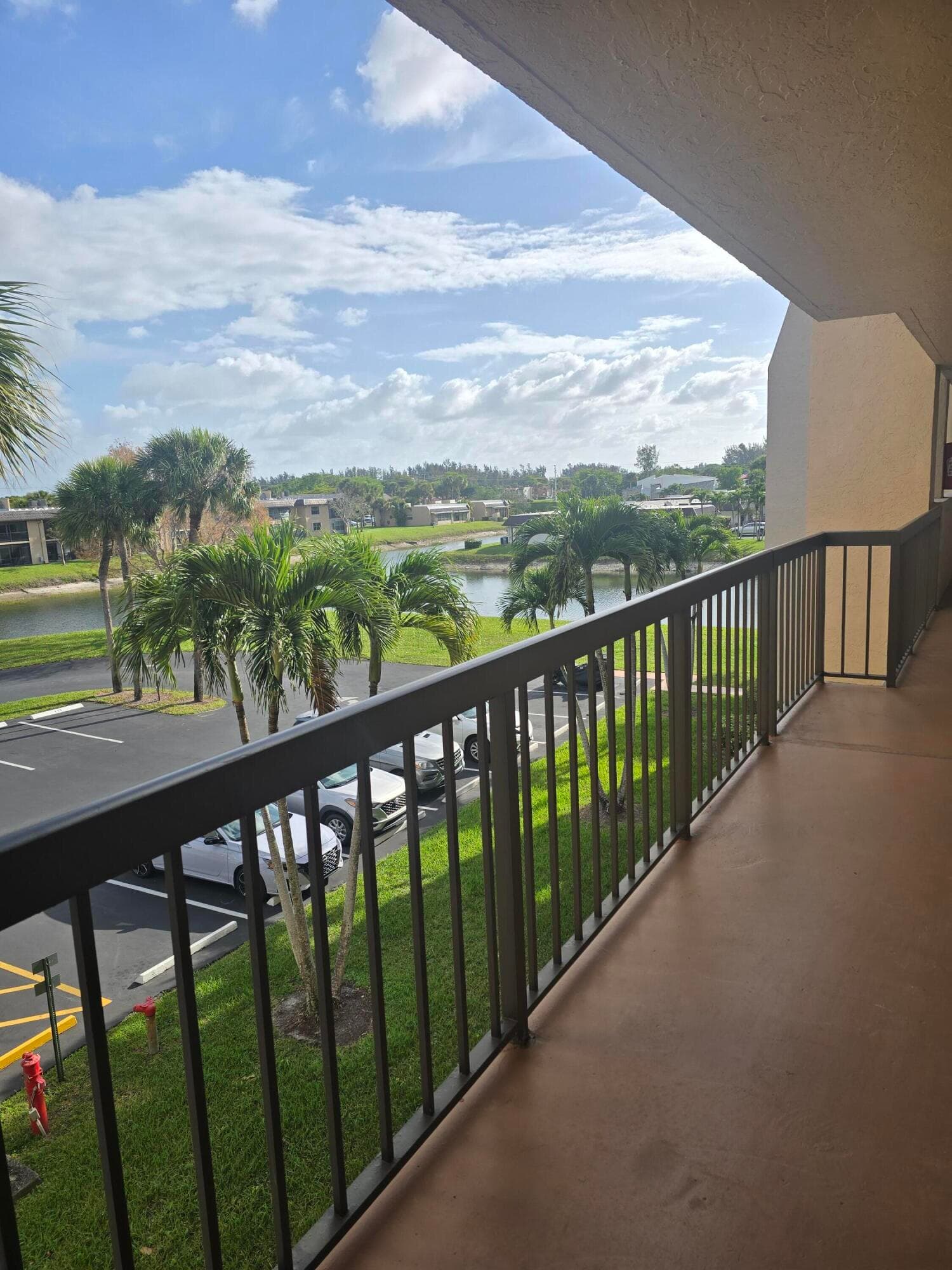 150 Lake Nancy Lane 320, West Palm Beach, FL 33411 — photo 2 of 25