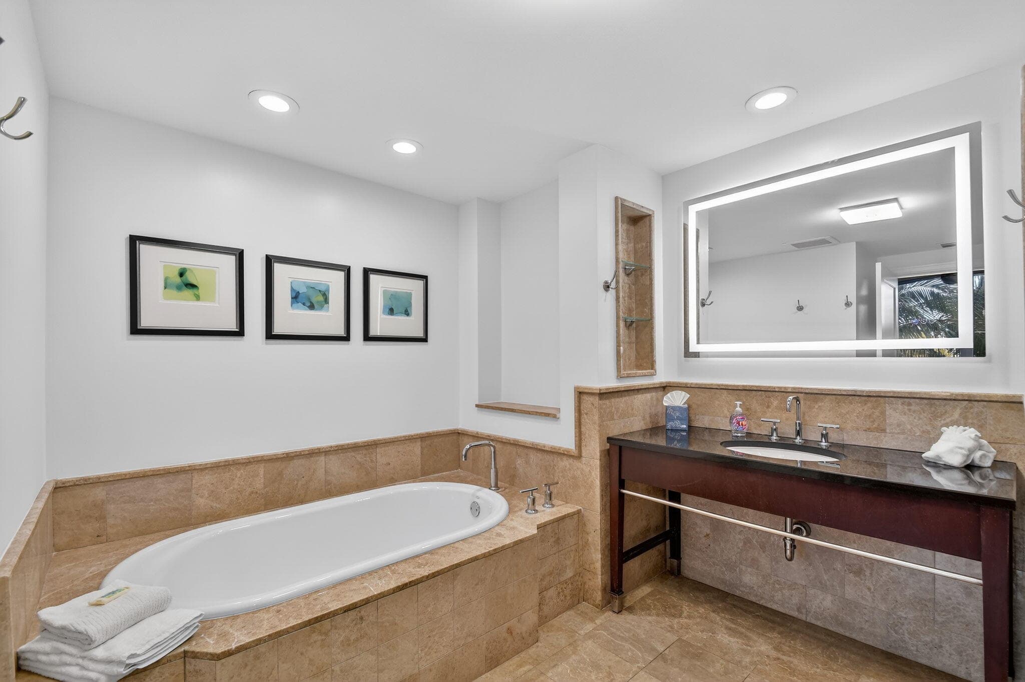 3800 N Ocean Drive 518, Singer Island, FL 33404 — photo 10 of 105