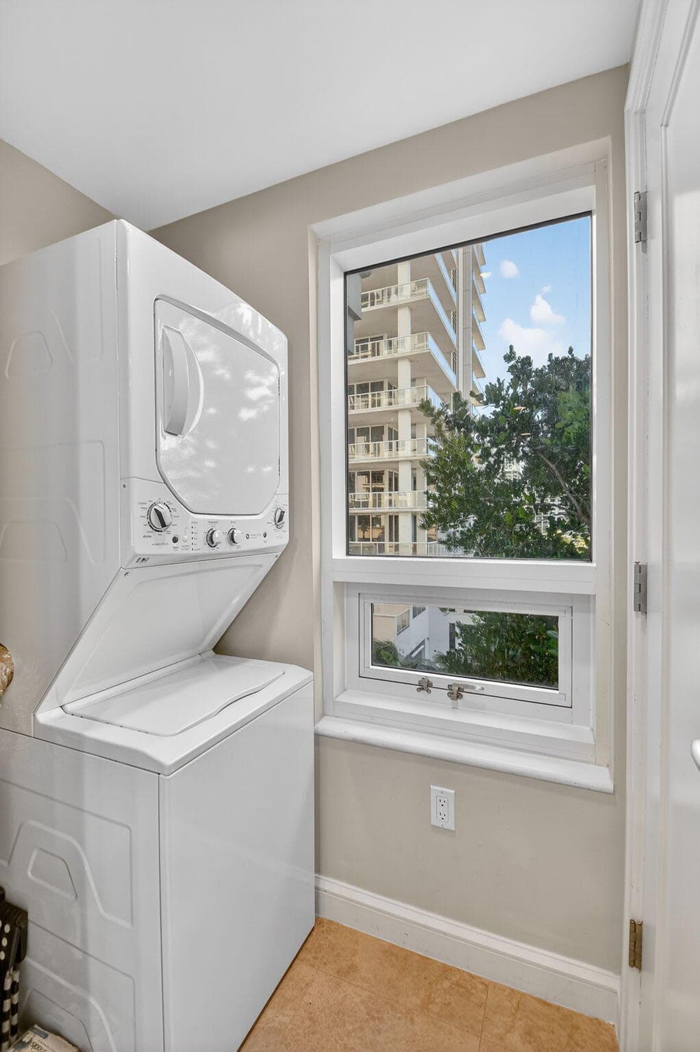 3800 N Ocean Drive 518, Singer Island, FL 33404 — photo 33 of 105