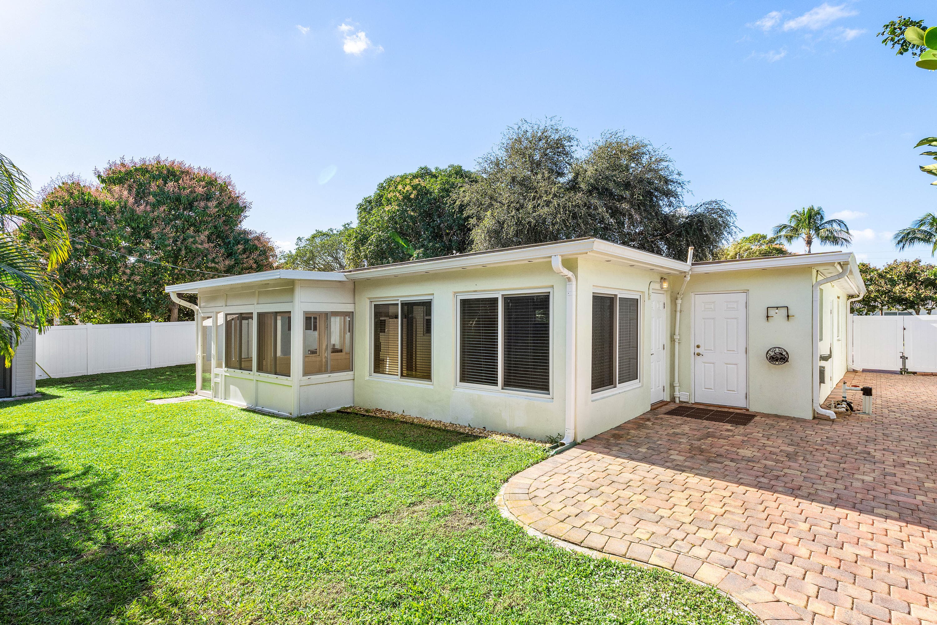 2100 NE 4th Avenue, Boca Raton, FL 33431 — photo 27 of 30