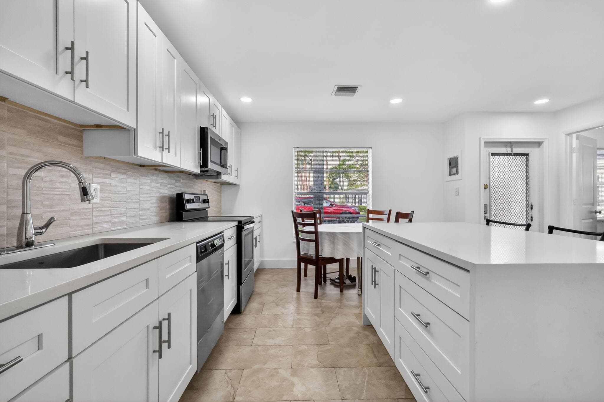 5093 Privet Place A-1, Delray Beach, FL 33484 — photo 9 of 54