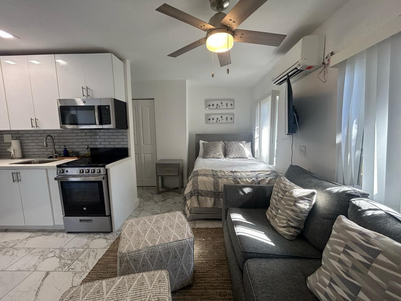 201 S Ocean Boulevard 7, Boca Raton, FL 33432 — photo 1 of 7