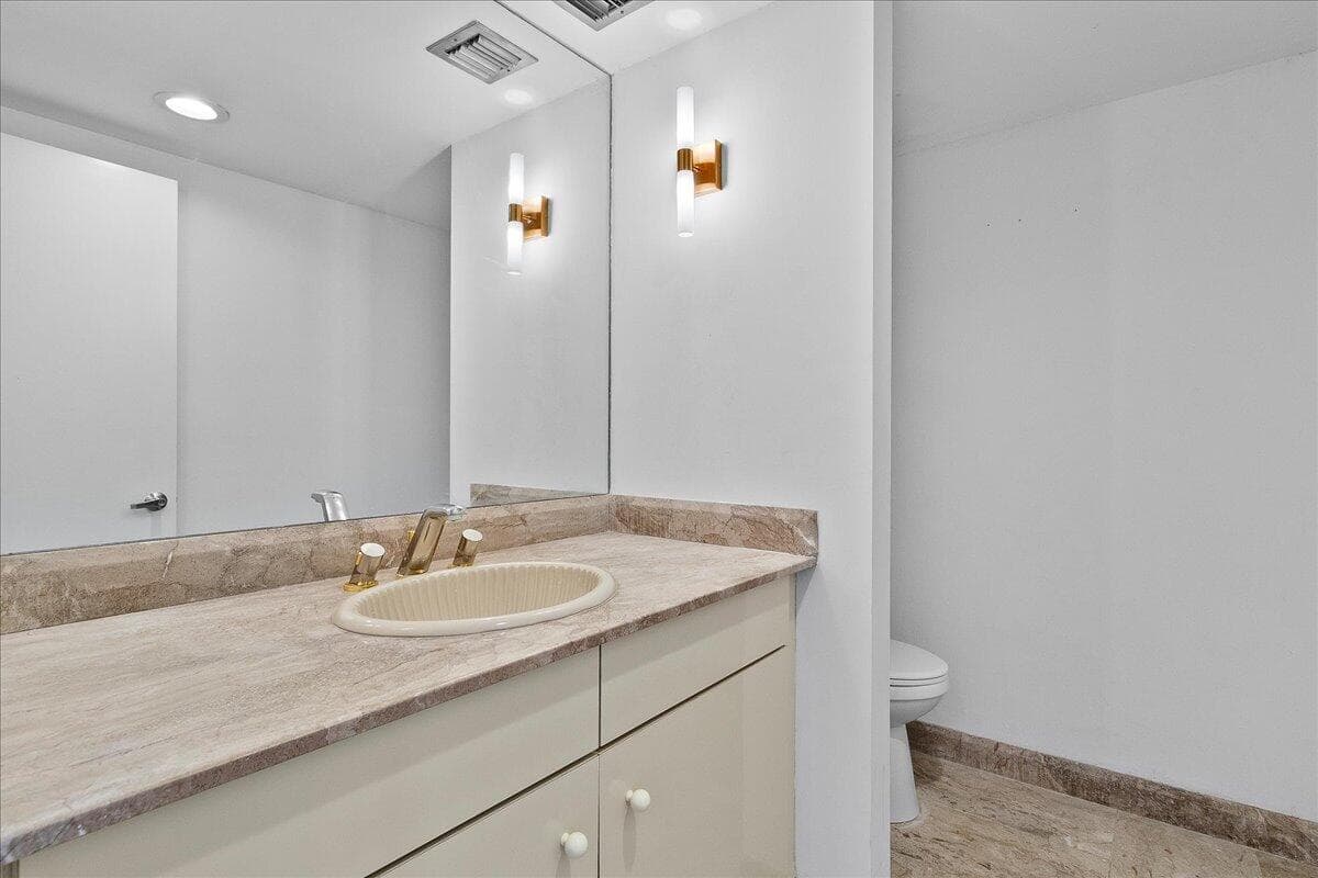 100 Lakeshore Drive 1955, North Palm Beach, FL 33408 — photo 14 of 54