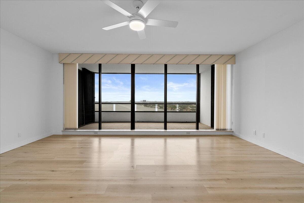 100 Lakeshore Drive 1955, North Palm Beach, FL 33408 — photo 20 of 54
