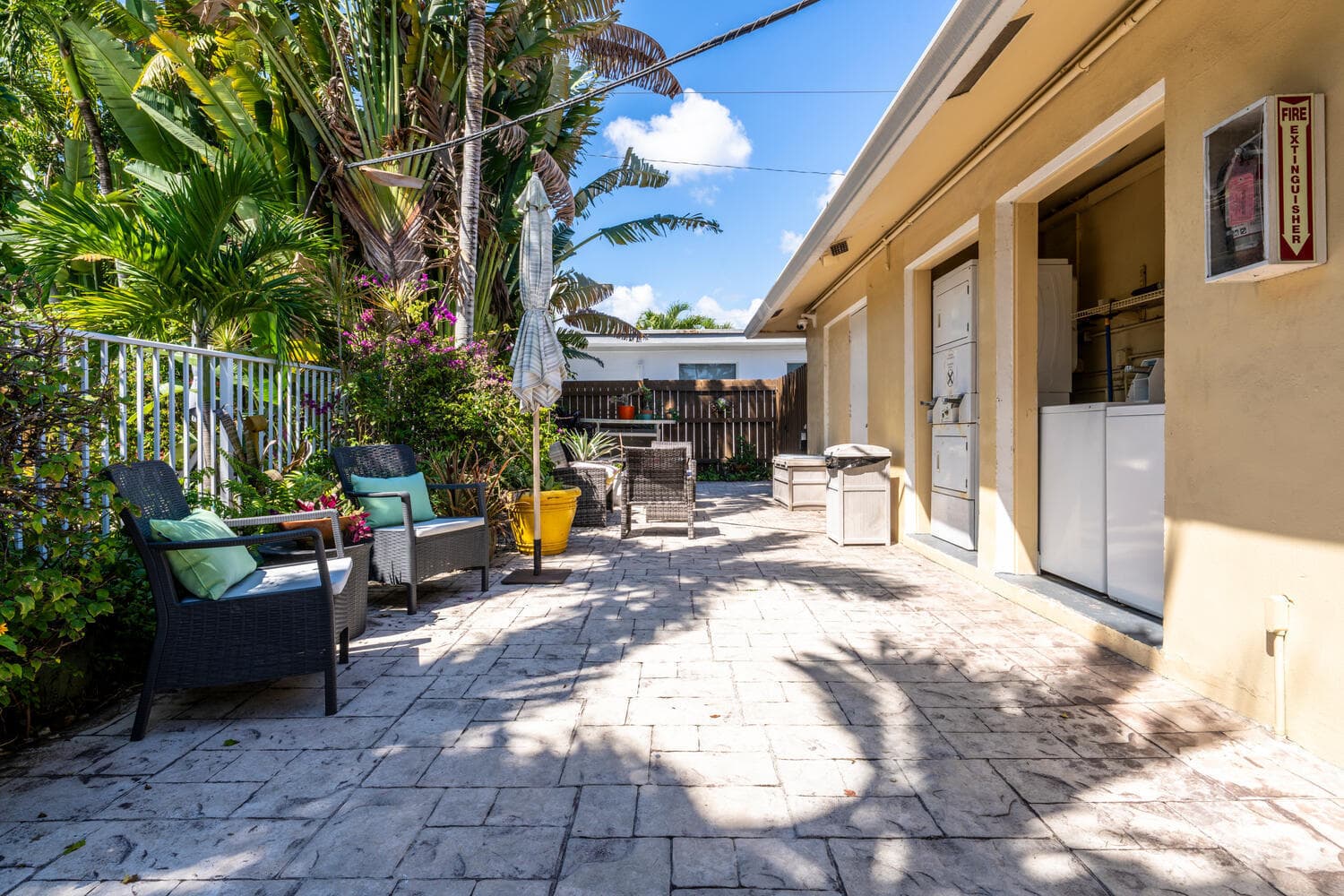 1200 NE 17th Court 1, Fort Lauderdale, FL 33305 — photo 21 of 35