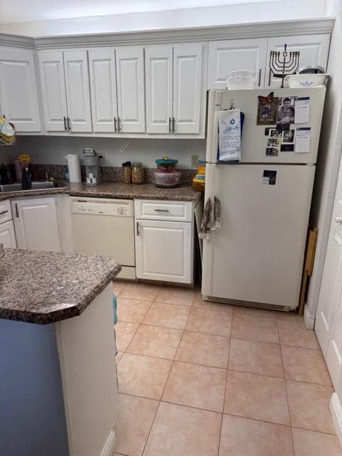 440 Pine Glen Lane B-1, Greenacres, FL 33463 — photo 3 of 38